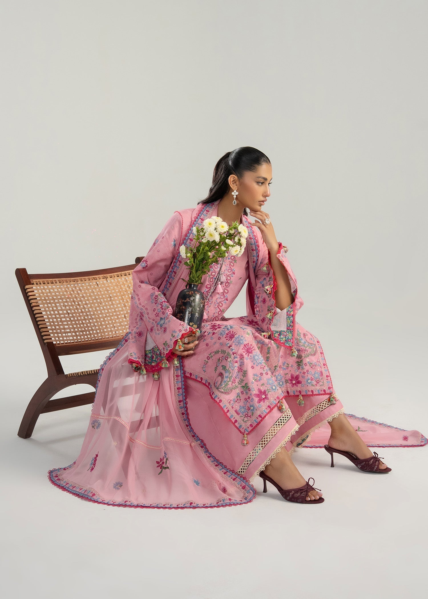 Zan Festive Luxury Lawn – Pembe