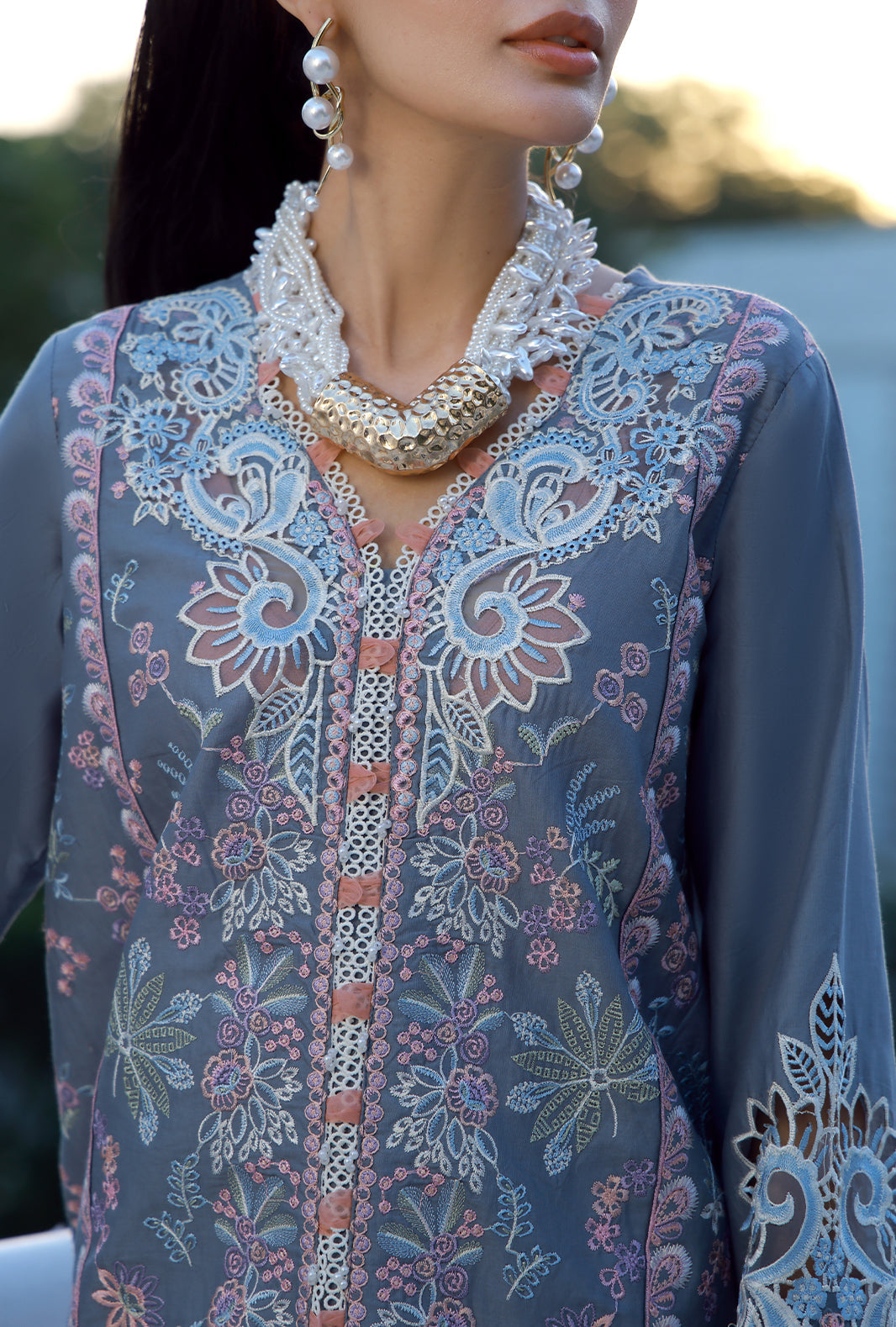 AJR Alif Signature Lawn – Aven