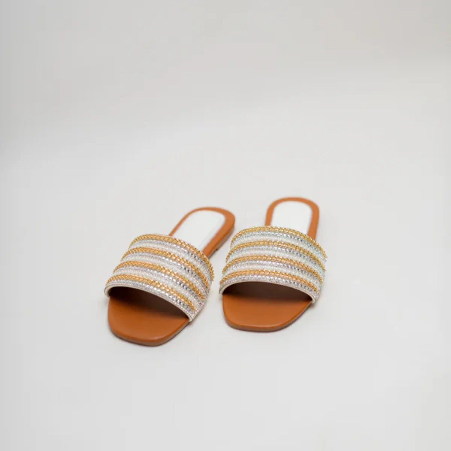 Slides in White by - High Quality Women Slides GTX9851