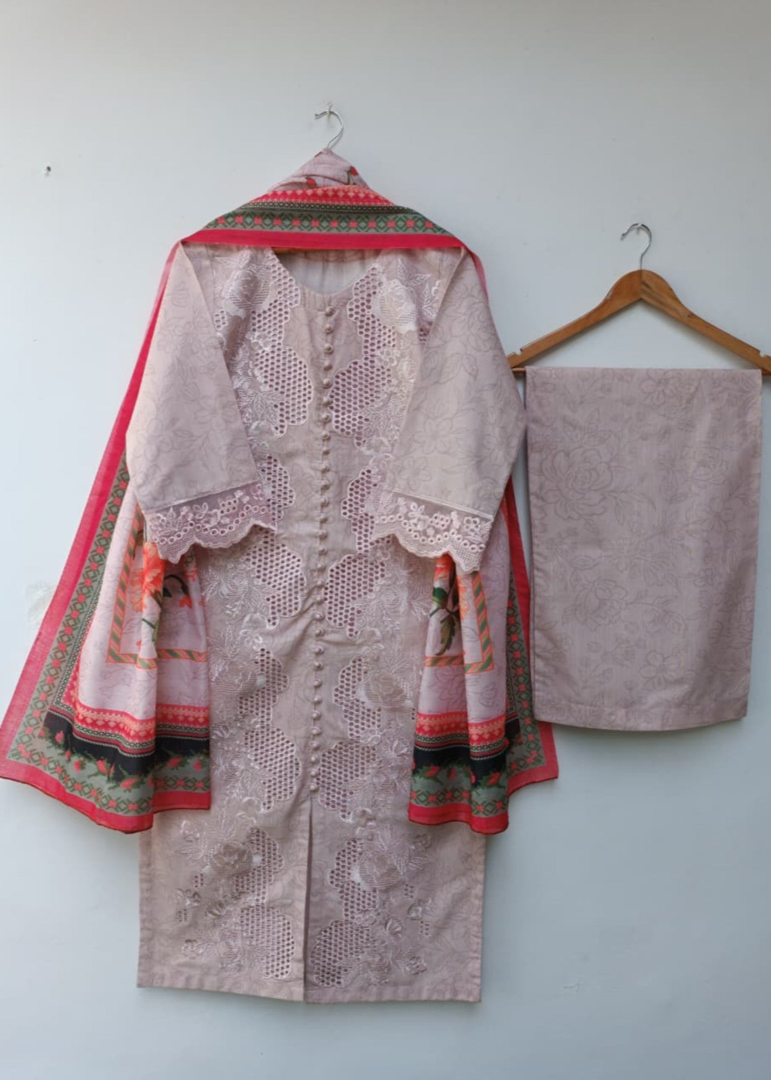 khaddar Kurta Set in Pink