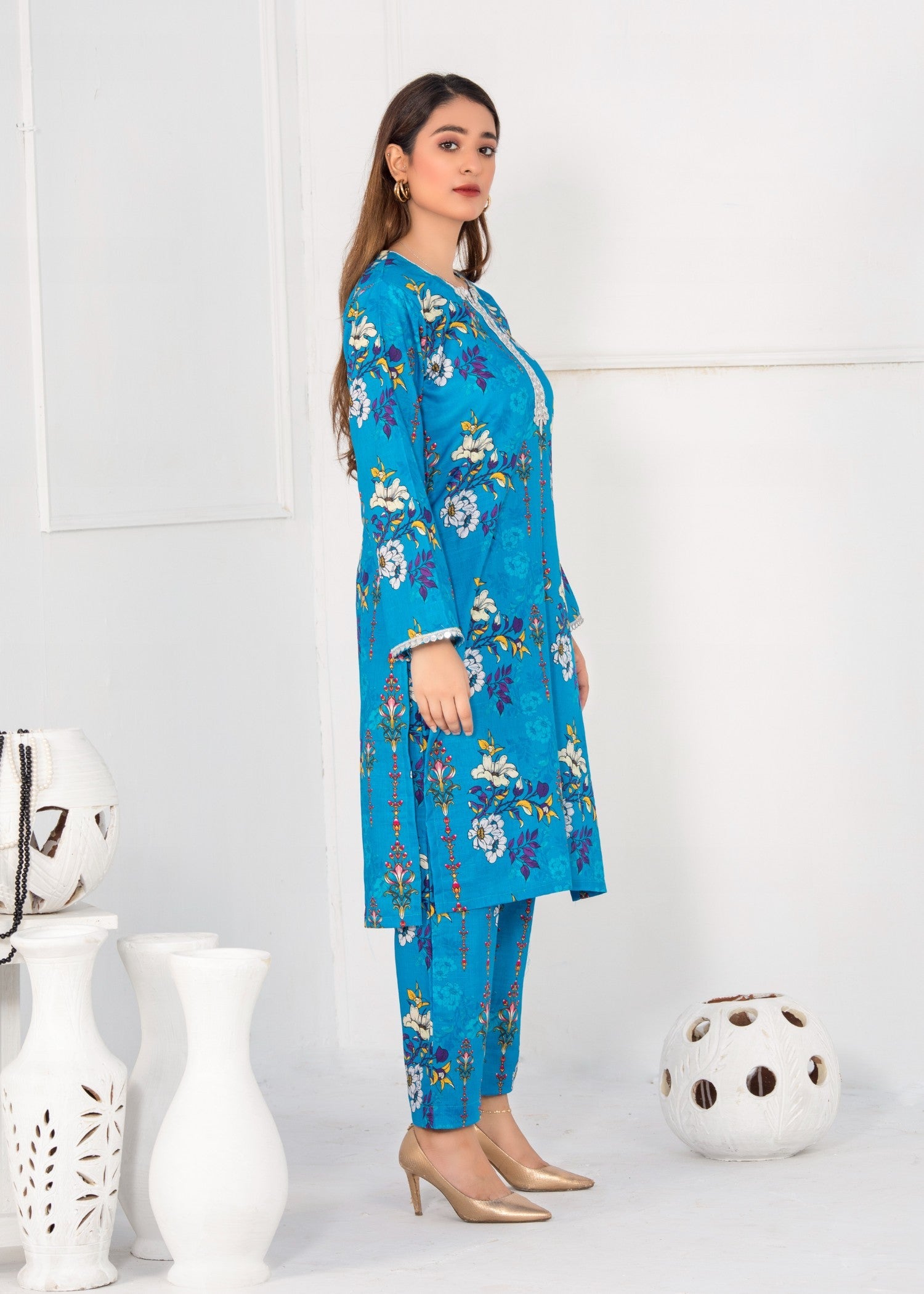 slub khaddar Unstitched in Sky blue