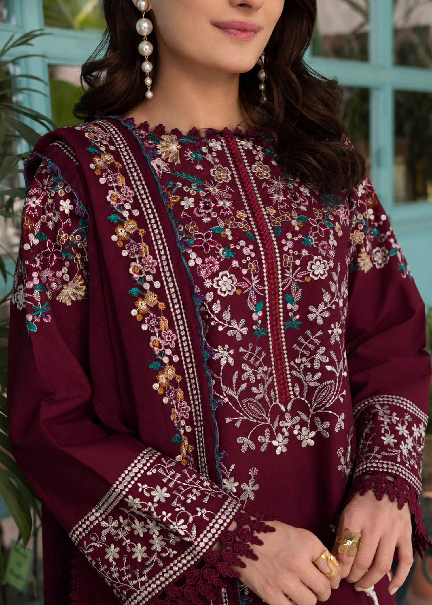 lawn Kurta Set in Blood red