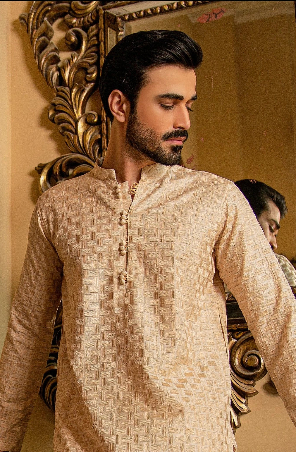 masuri Kurta Set in Gold