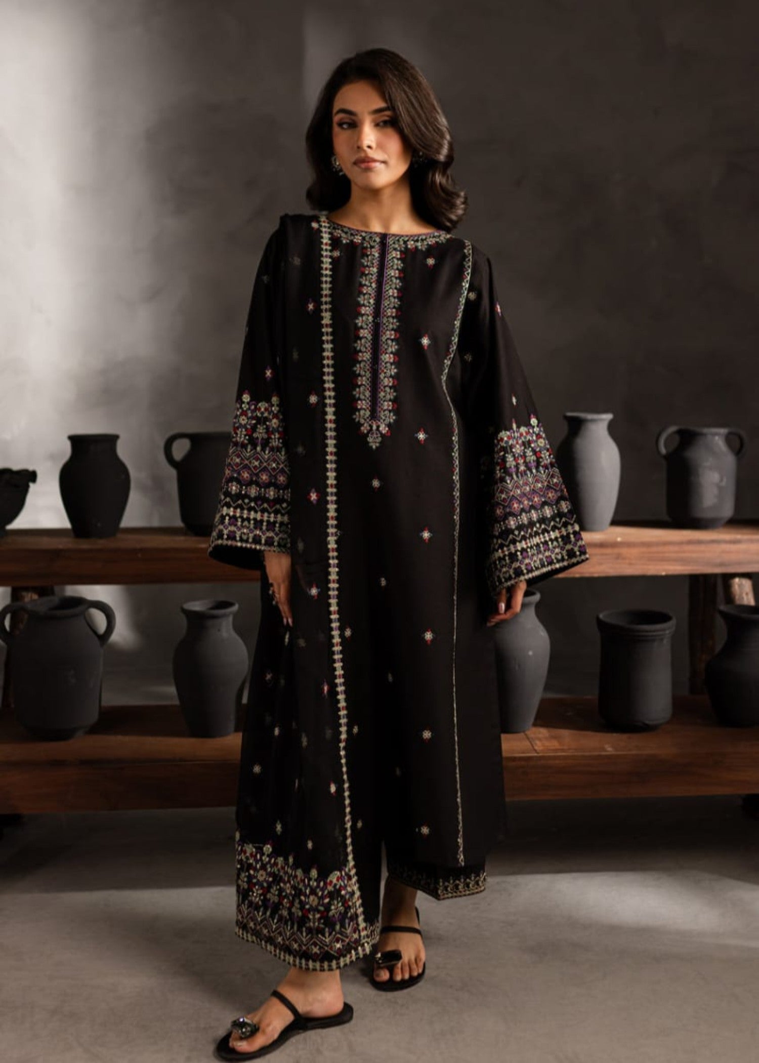 linen Kurta Set in Black