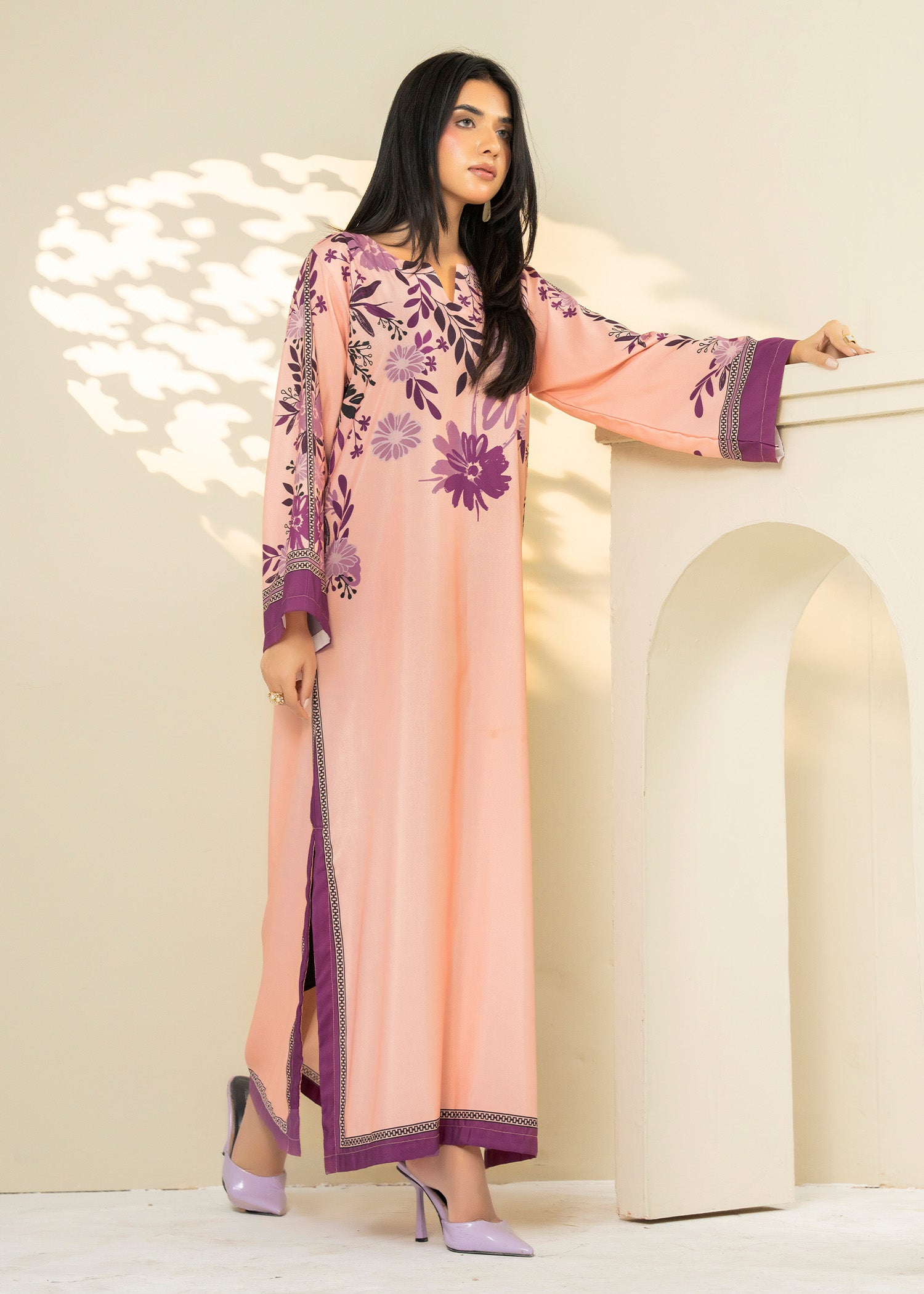 lawn Kaftan in Peach pink