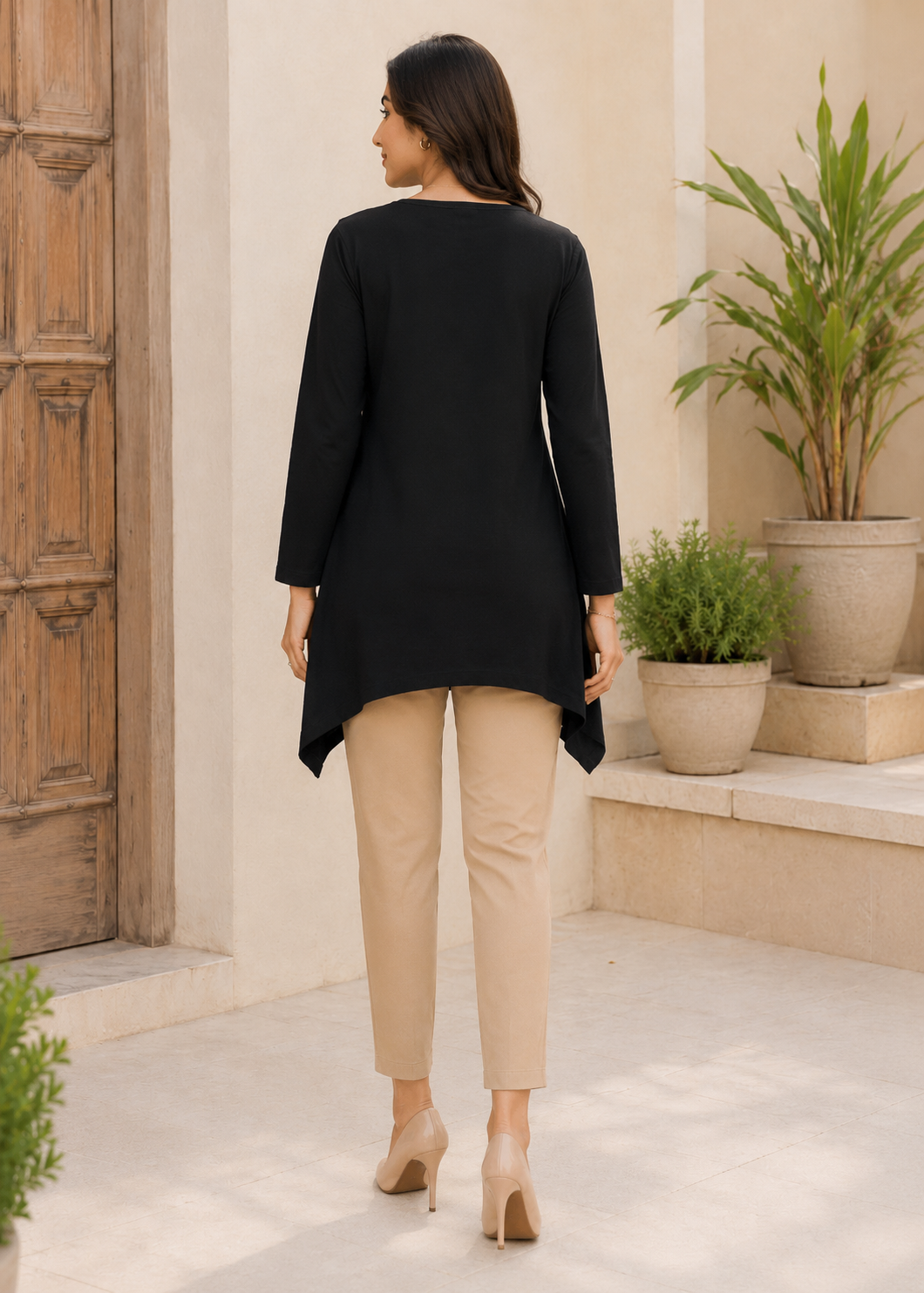 single jersey knit Top in Black
