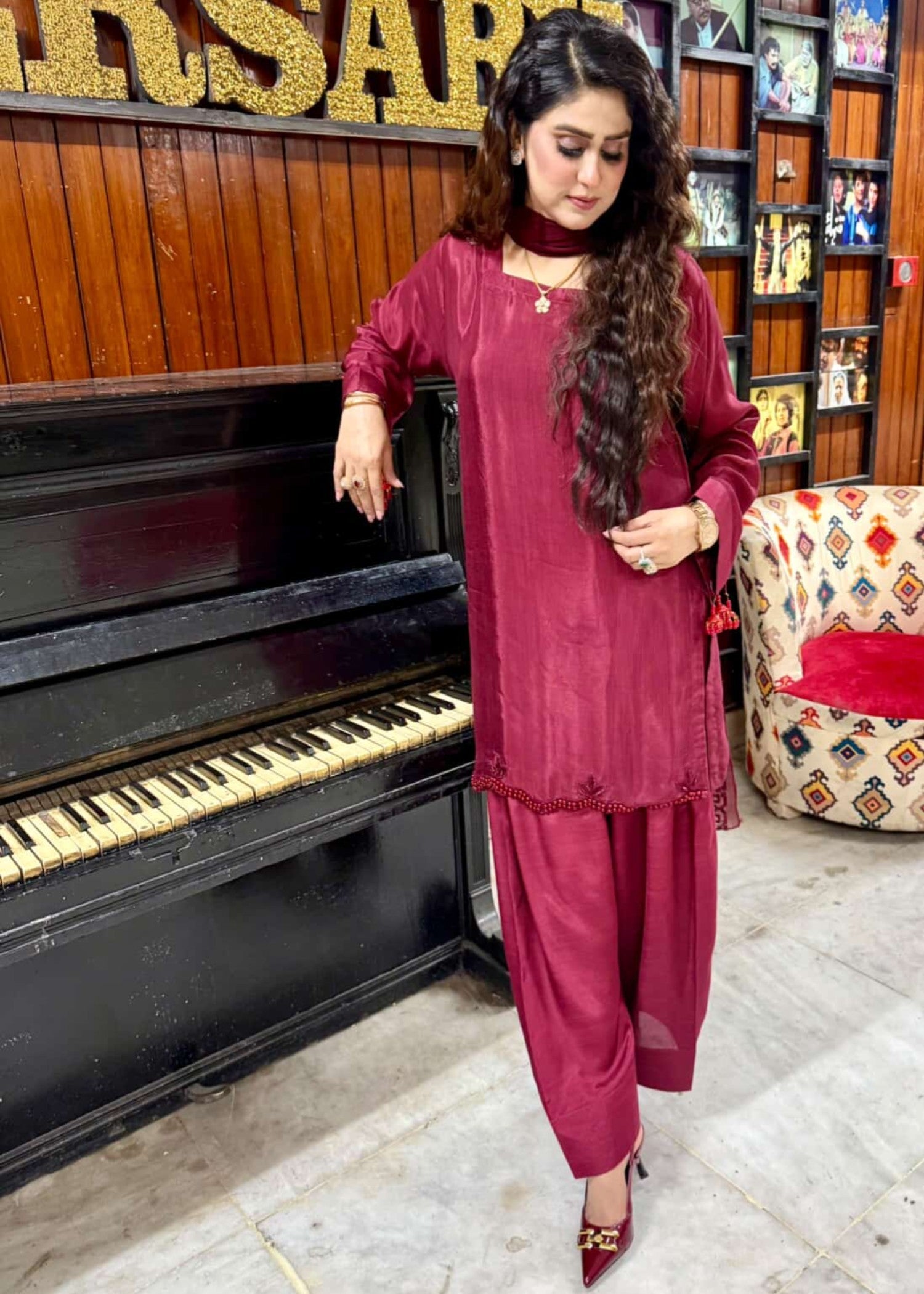 pk raw silk Kurta Set in Burgundy
