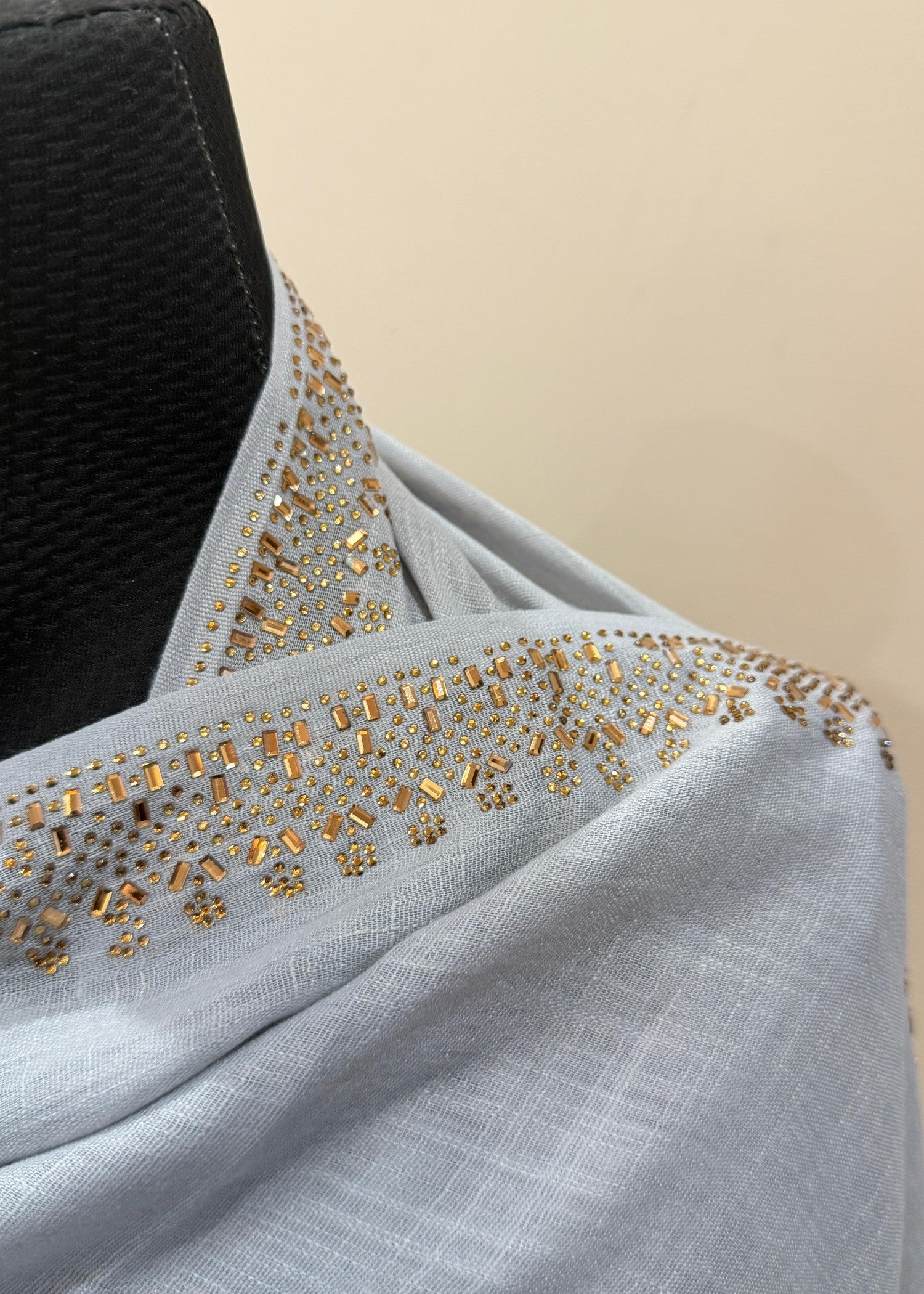 slub lawn Hijab in Light grey