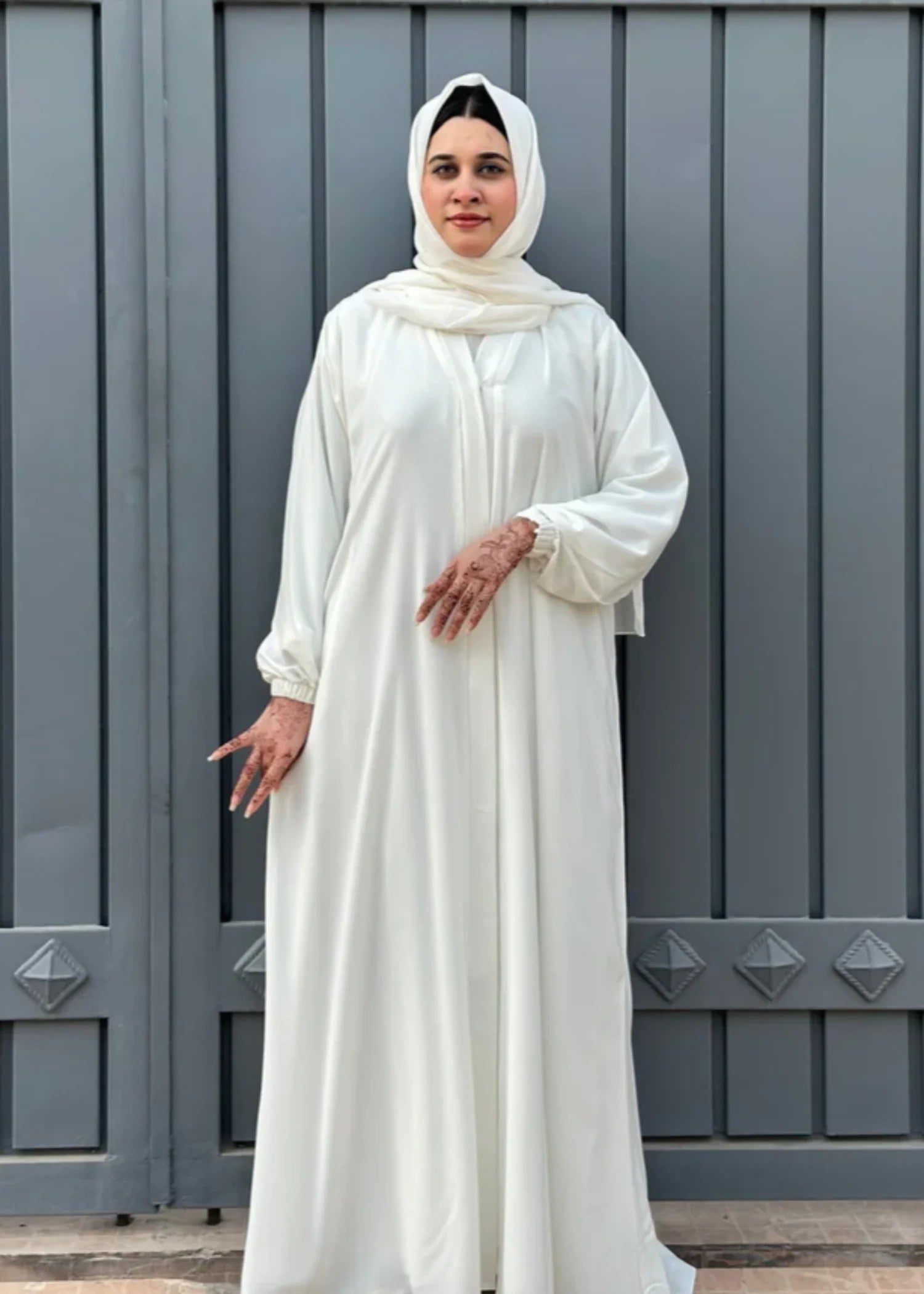 nidha Abaya in Ivory