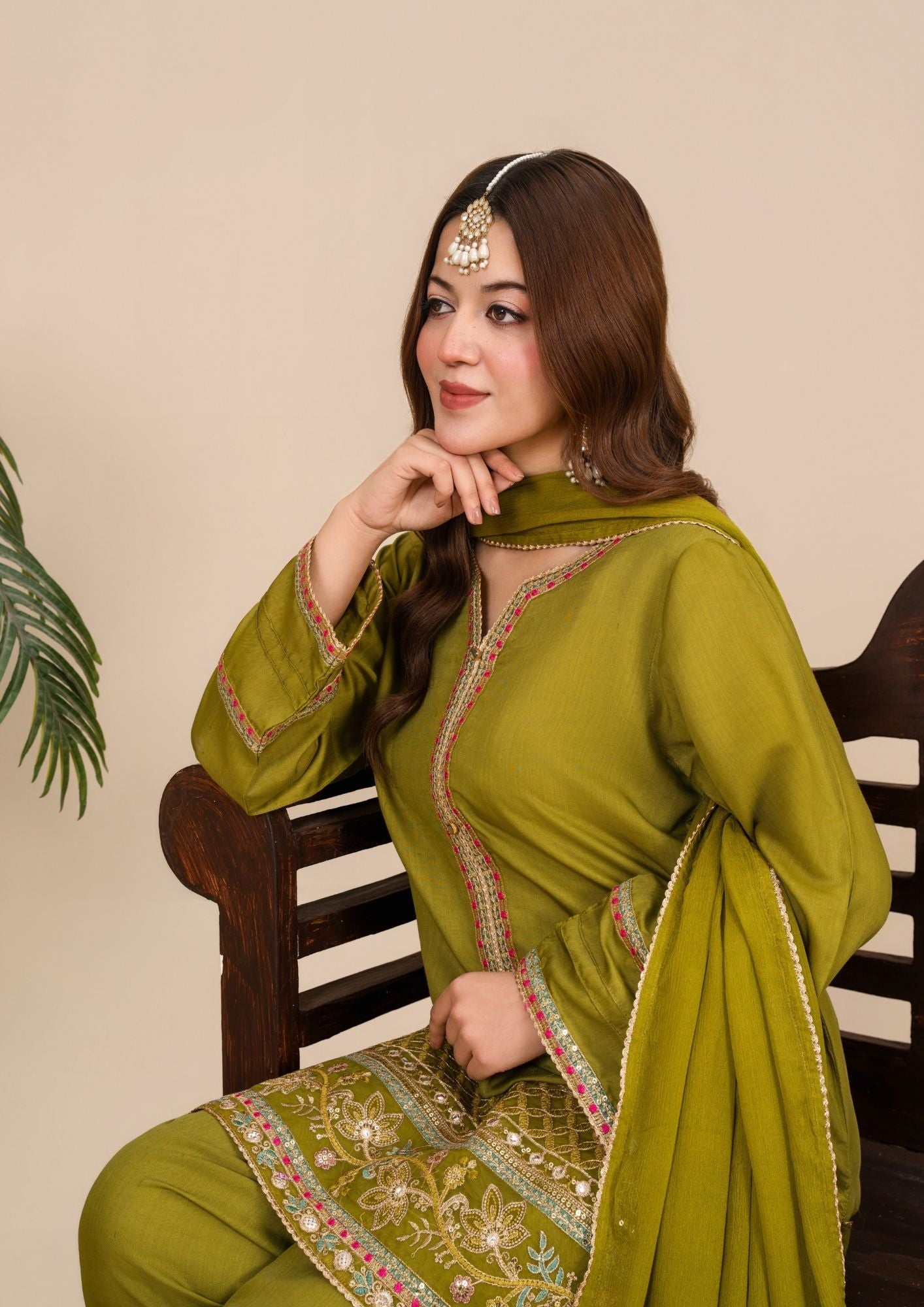 viscose thai silk Kurta Set in Avocado green