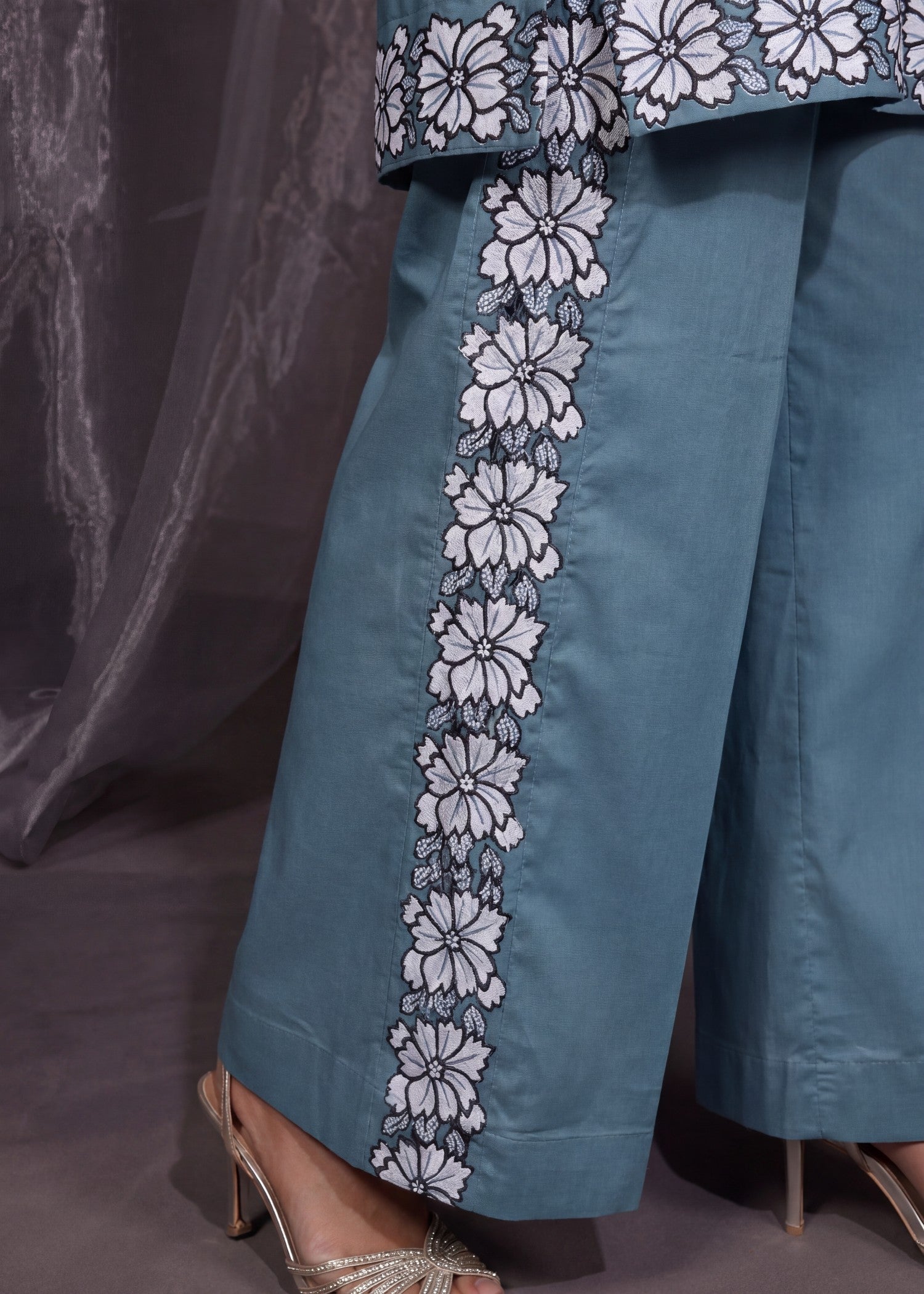 lawn Kurta Set in Pacific blue