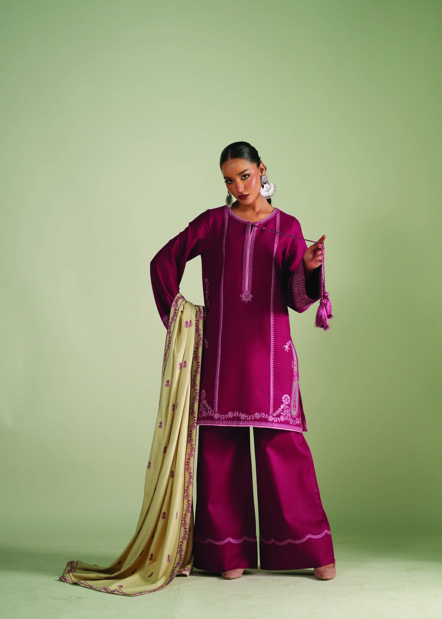khaddar Kurta Set in Raspberry pink