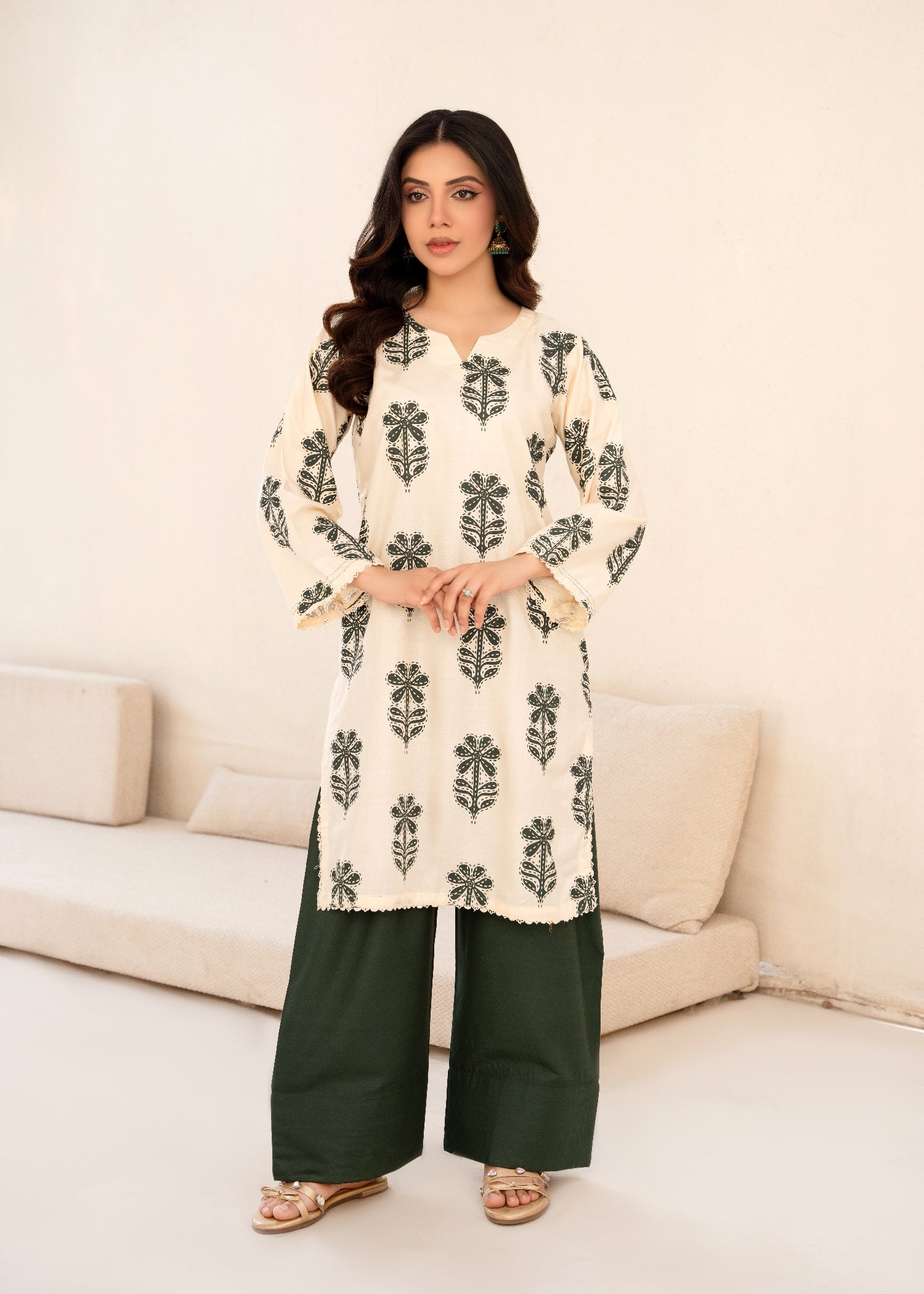 linen Kurta Set in Bottle green, cream