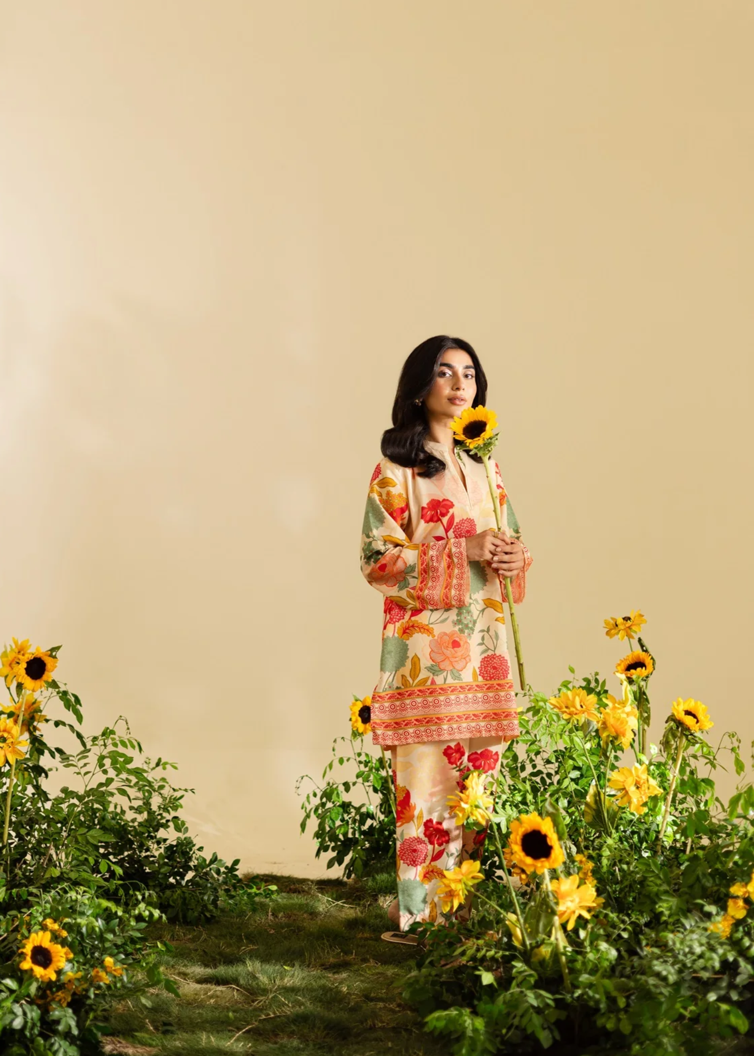 poly lawn Co Ord Sets in Multi, floral white