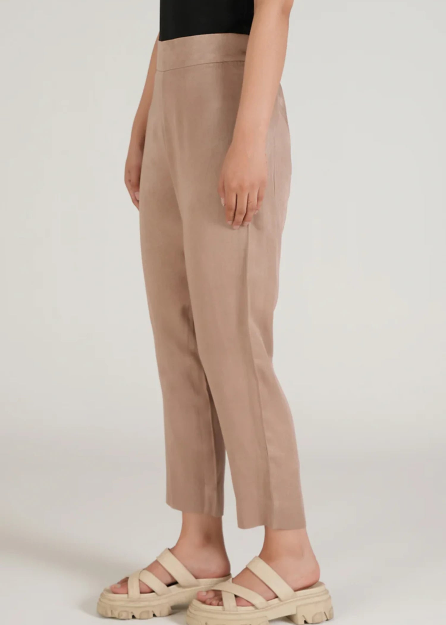 viscose Pants in Tan brown