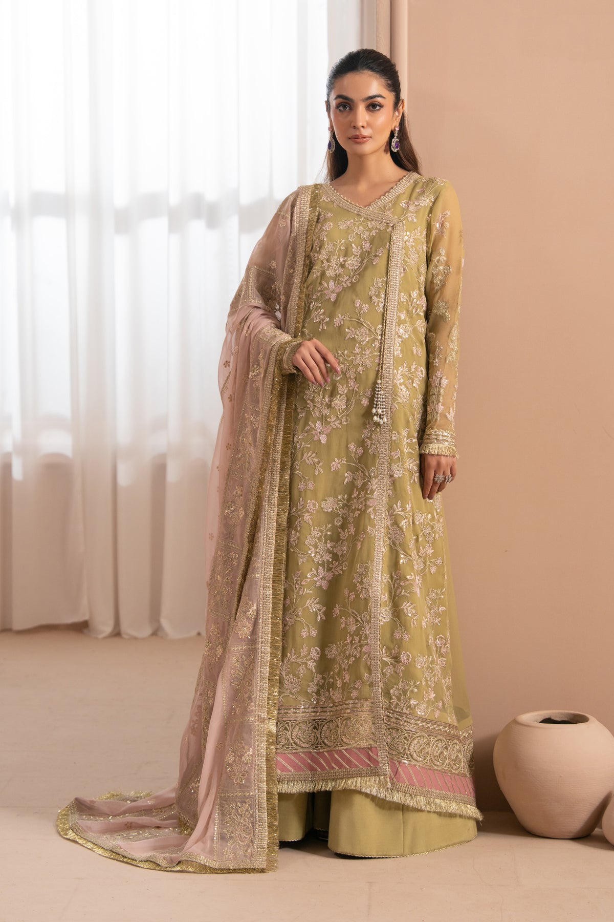 Zaeva Luxury Festive Formals – NIVVI