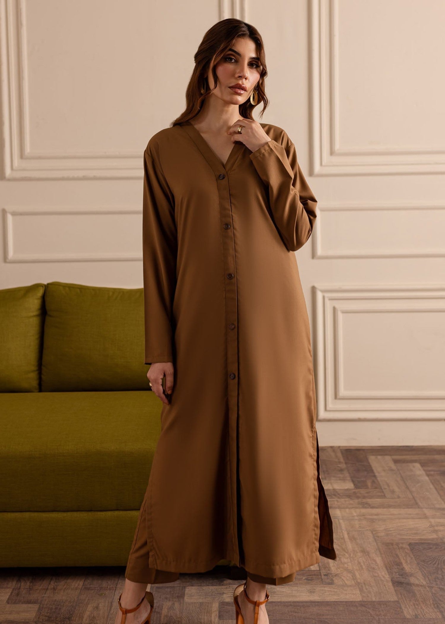 blended cambric Kurta Set in Brown