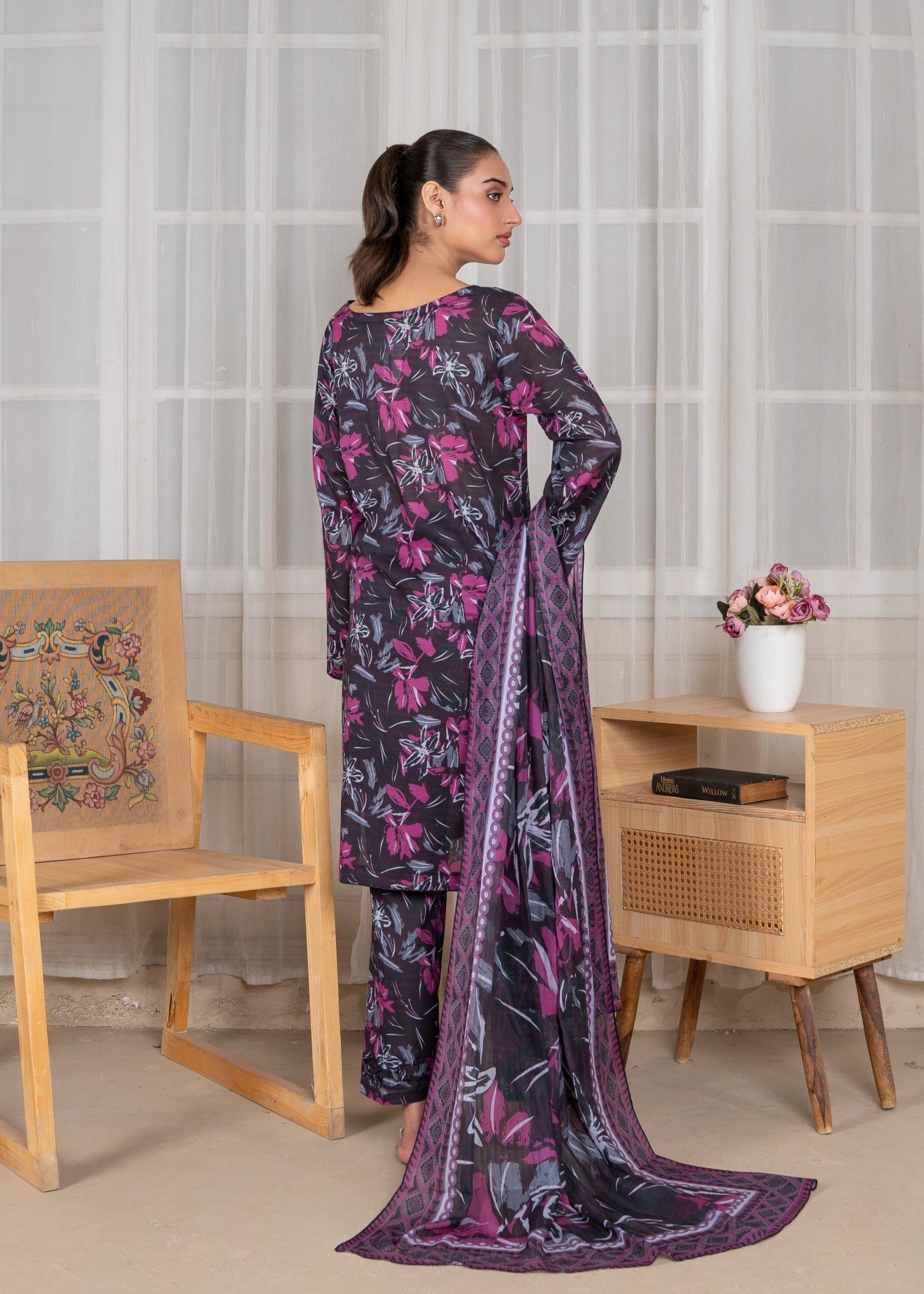 textured lawn Kurta Set in Egg plant