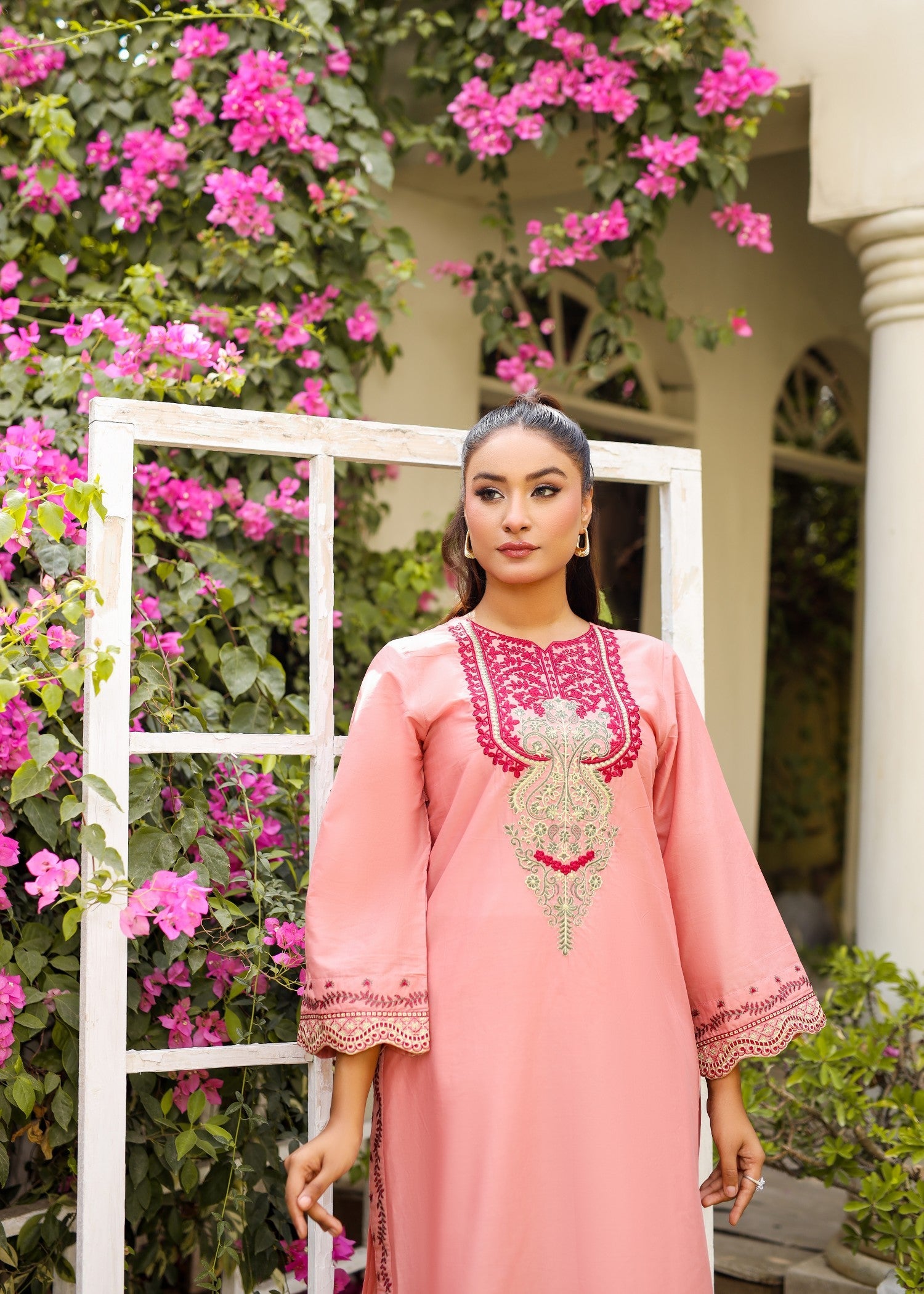 lawn Kurta Set in Peach pink