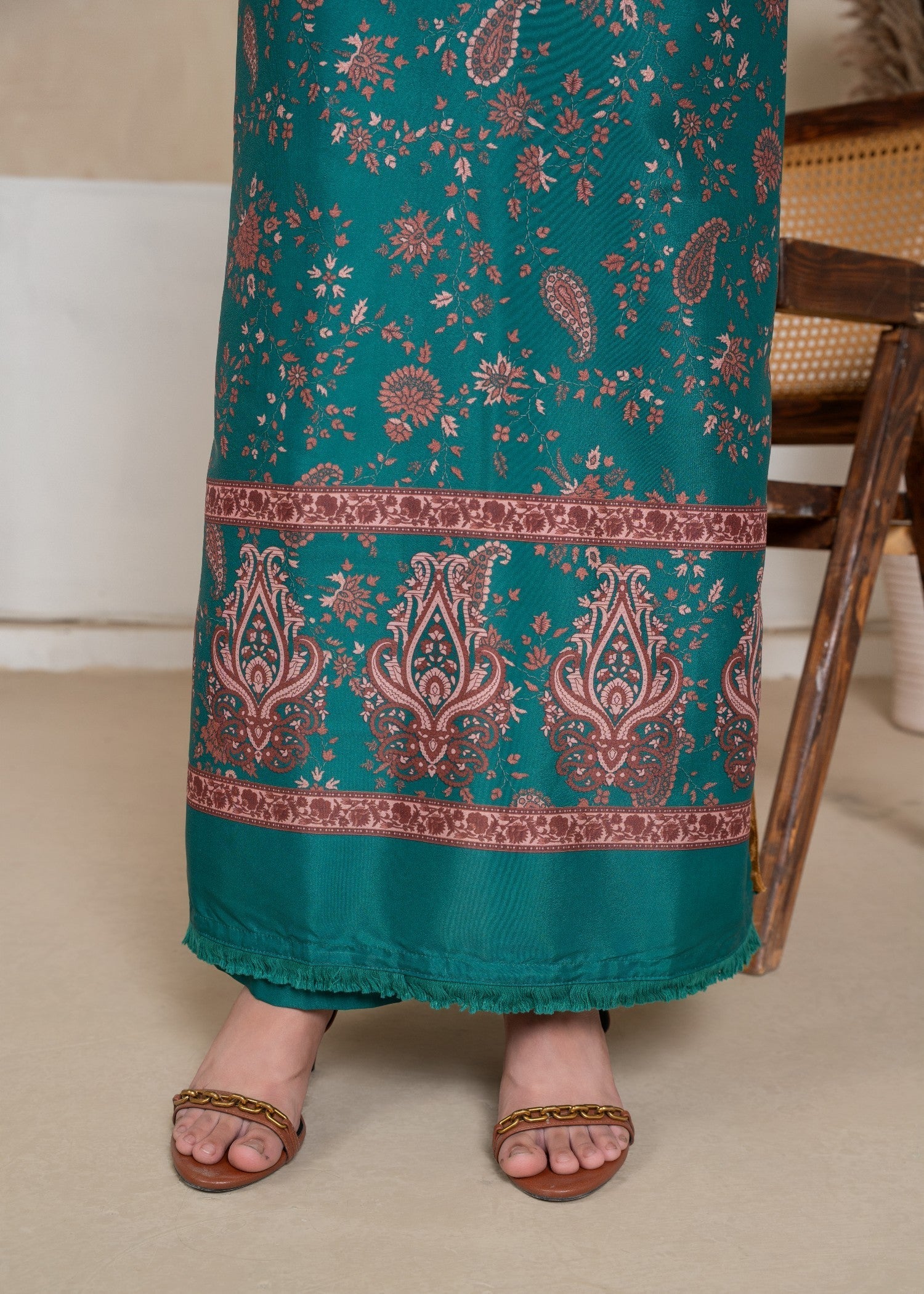 silk grip Kurta Set in Green