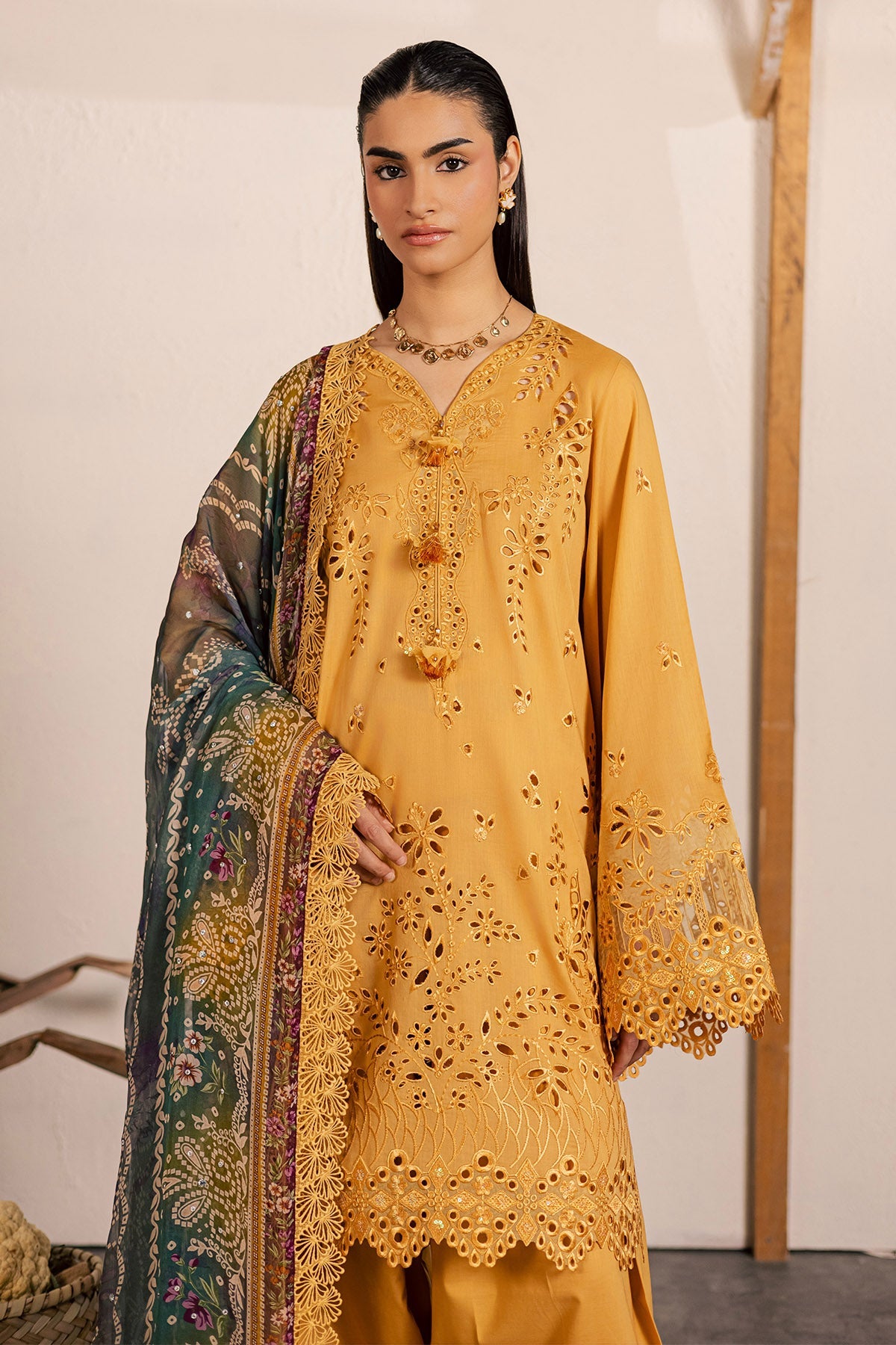 Bazaar Lawn – NE-254