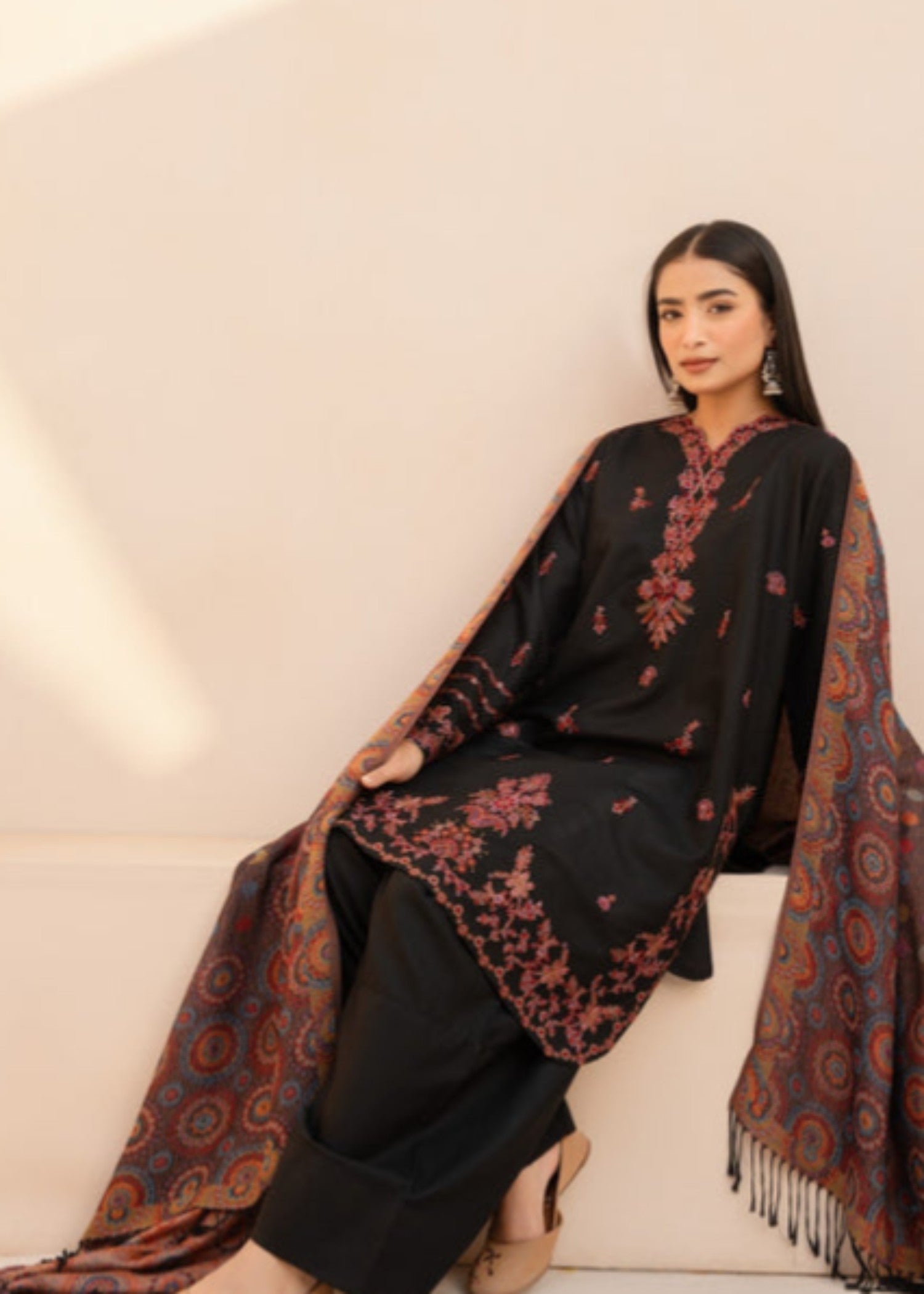 dhanak Kurta Set in Jet black