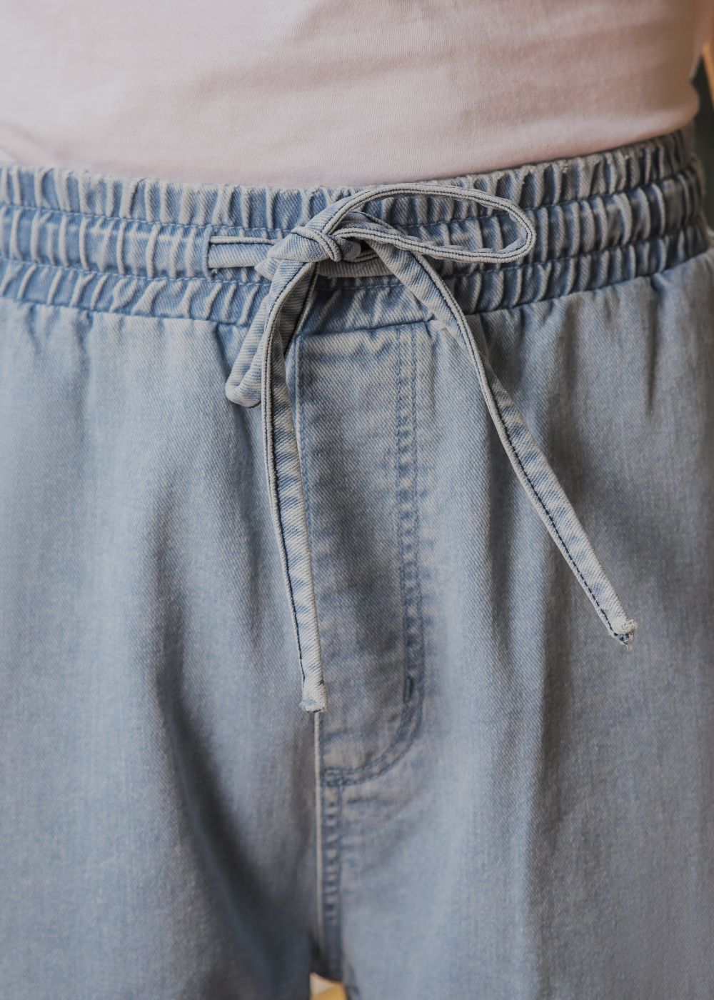 denim Trousers in Ice blue