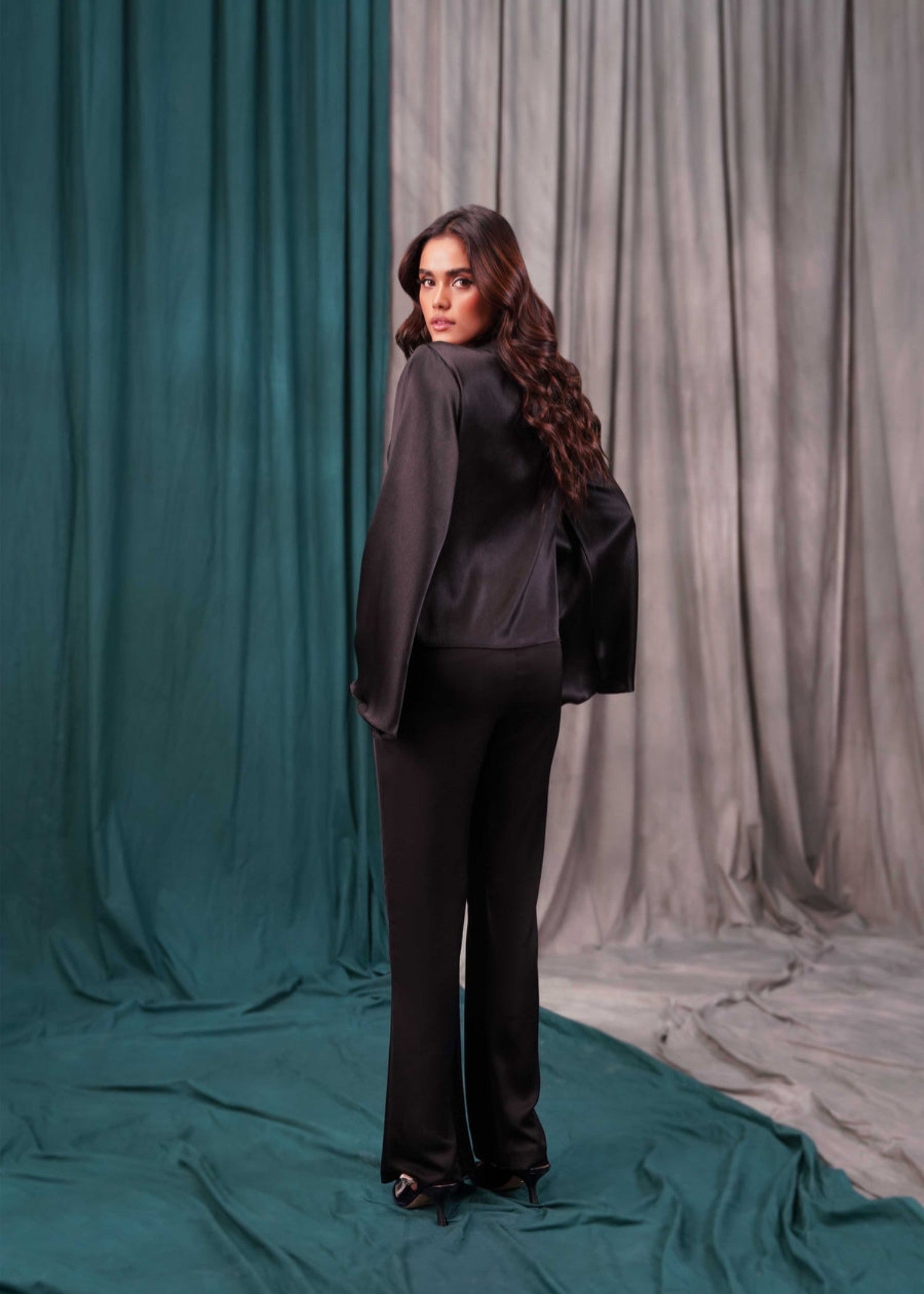 silk Top in Black
