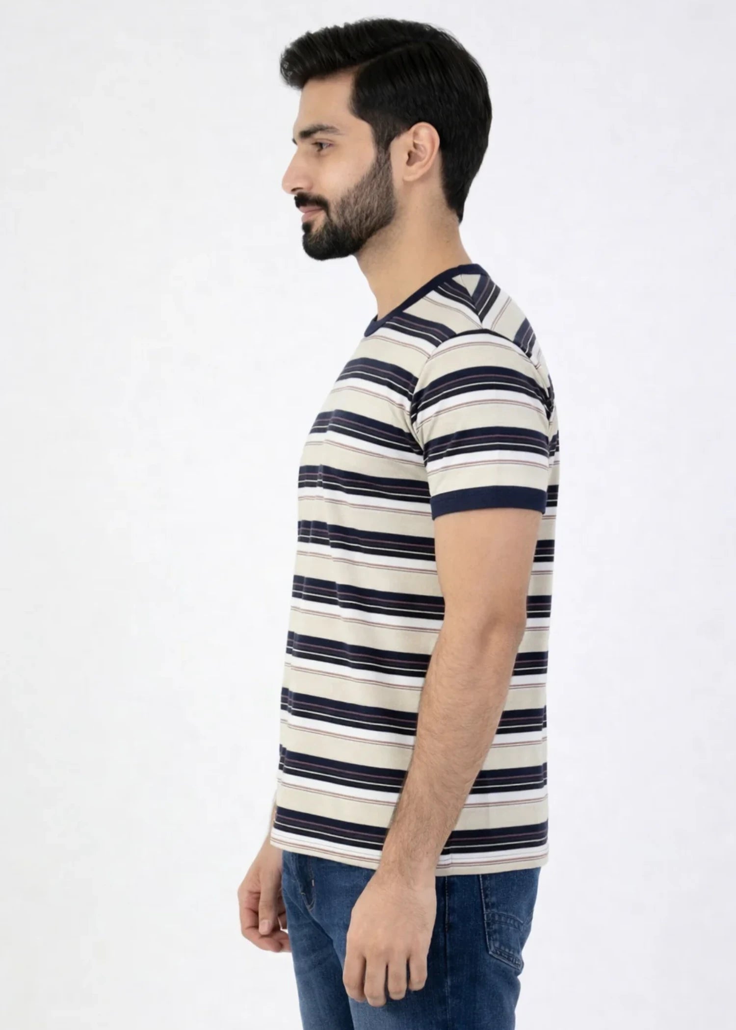 single jersey knit T Shirt in Beige, black