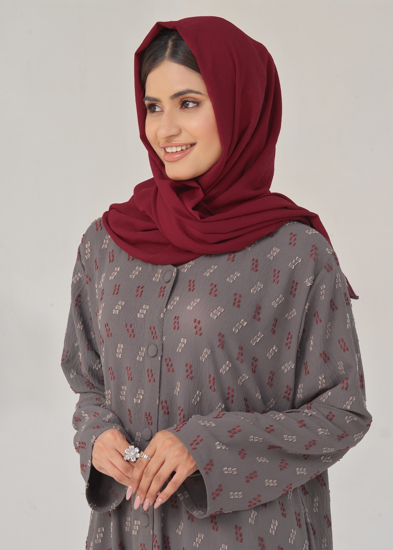 polyester Abaya in Grey