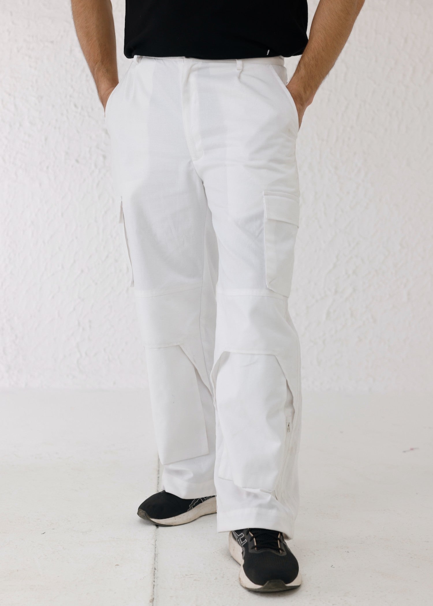 twill cotton Trousers in Off-white