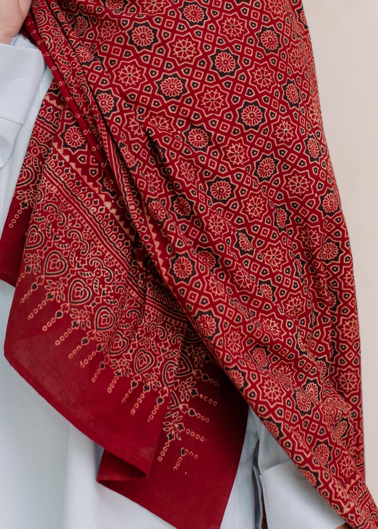 lawn cotton Hijab in Maroon