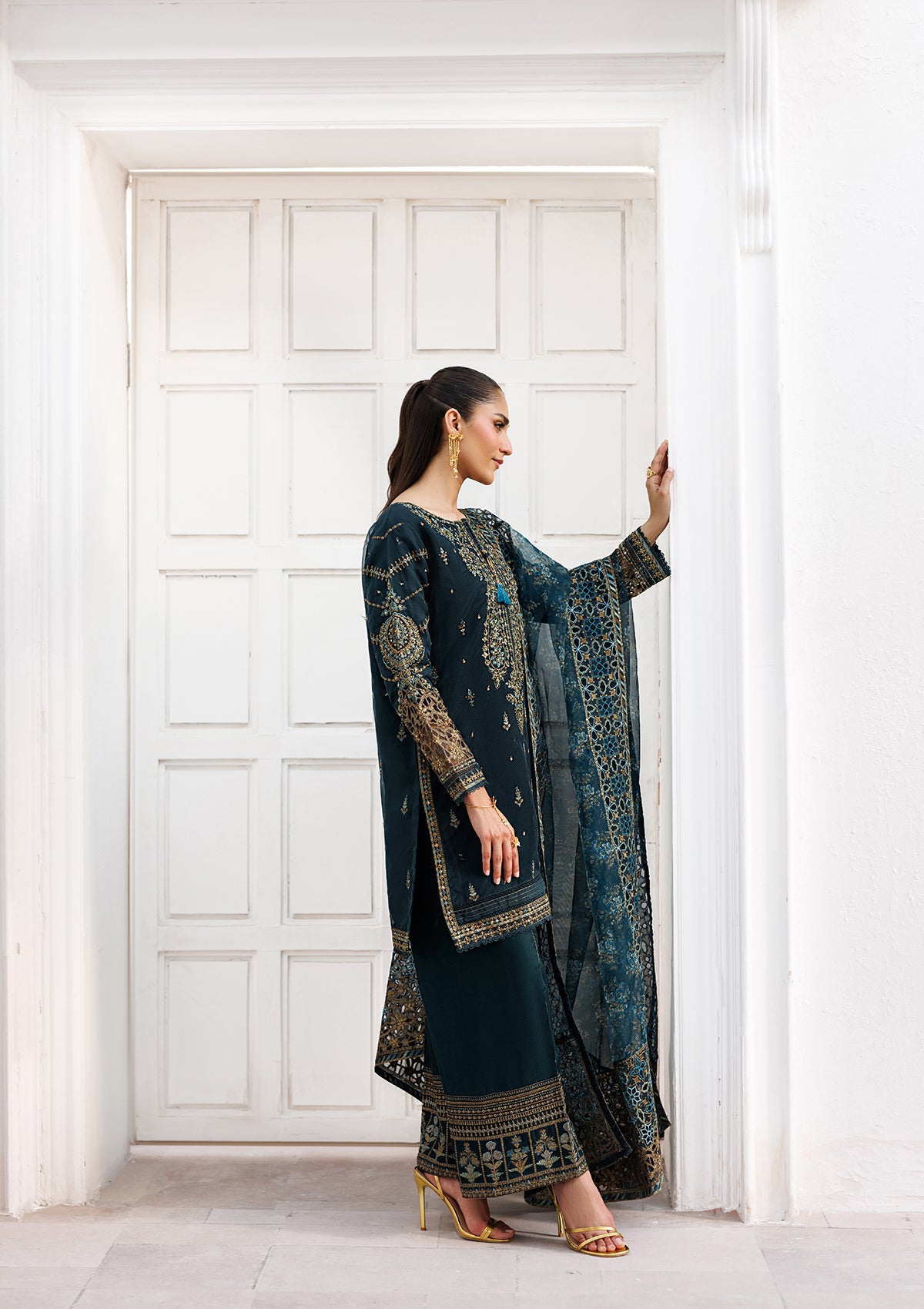 organza Kurta Set in Pine green