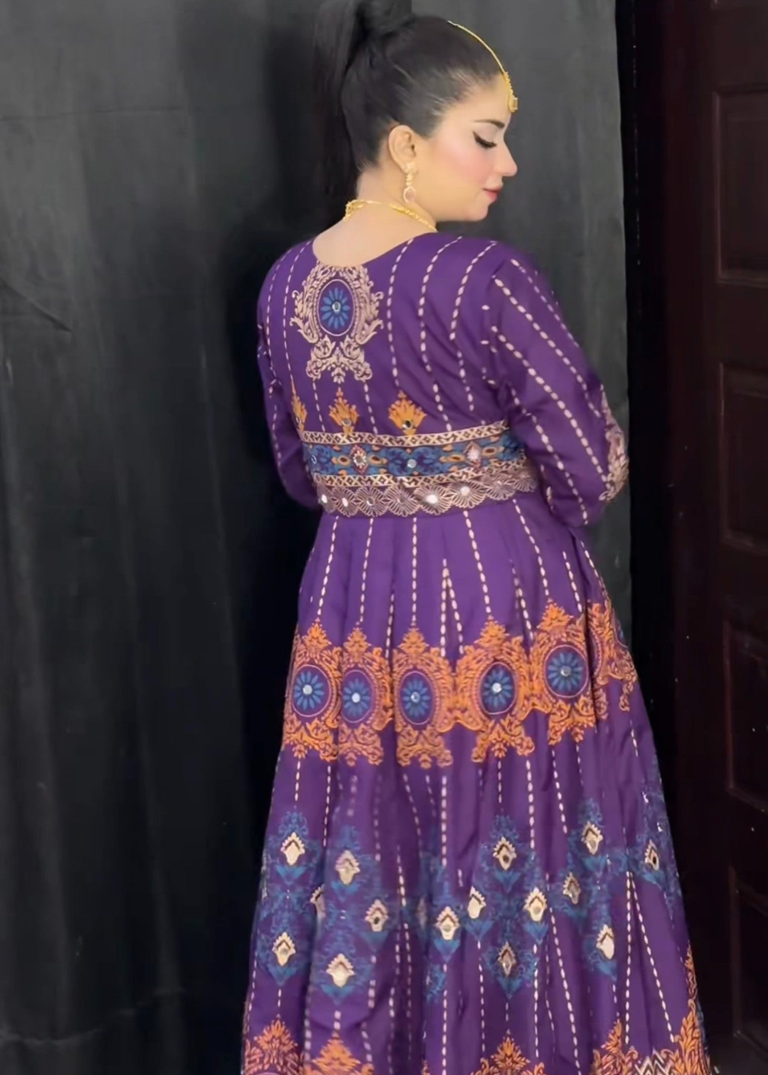 satin silk Maxi in Purple heart