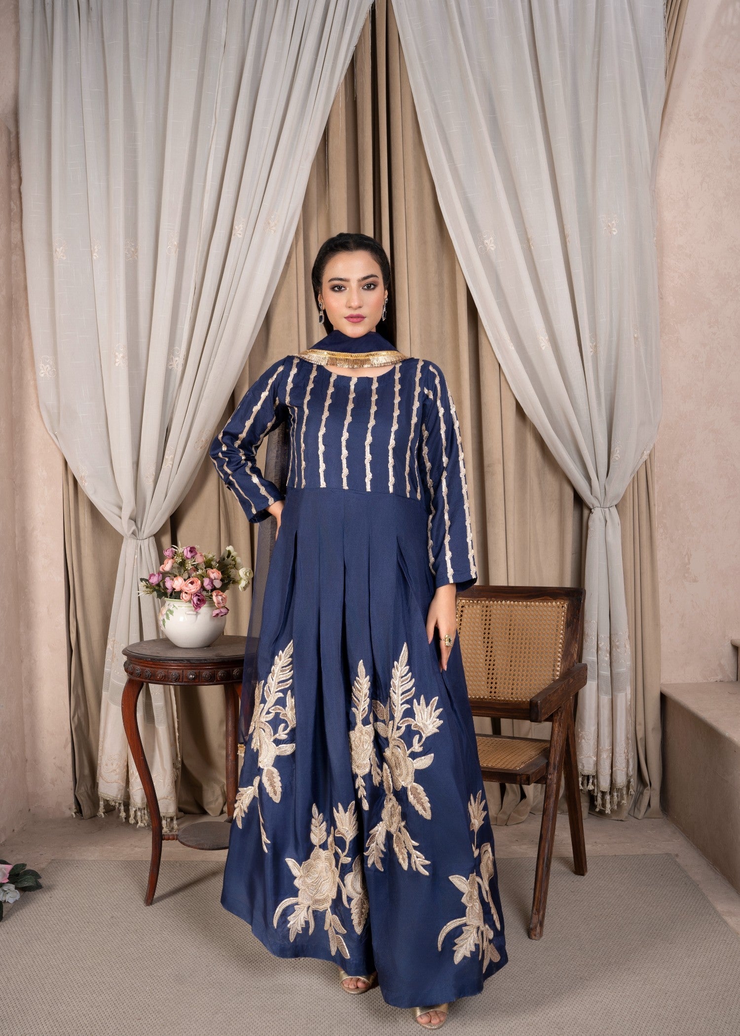 kattan silk Maxi in Blue