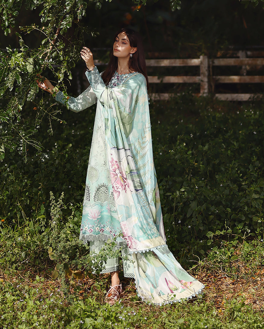 Solace Ombre Chikankari Lawn – Tranquil Muse