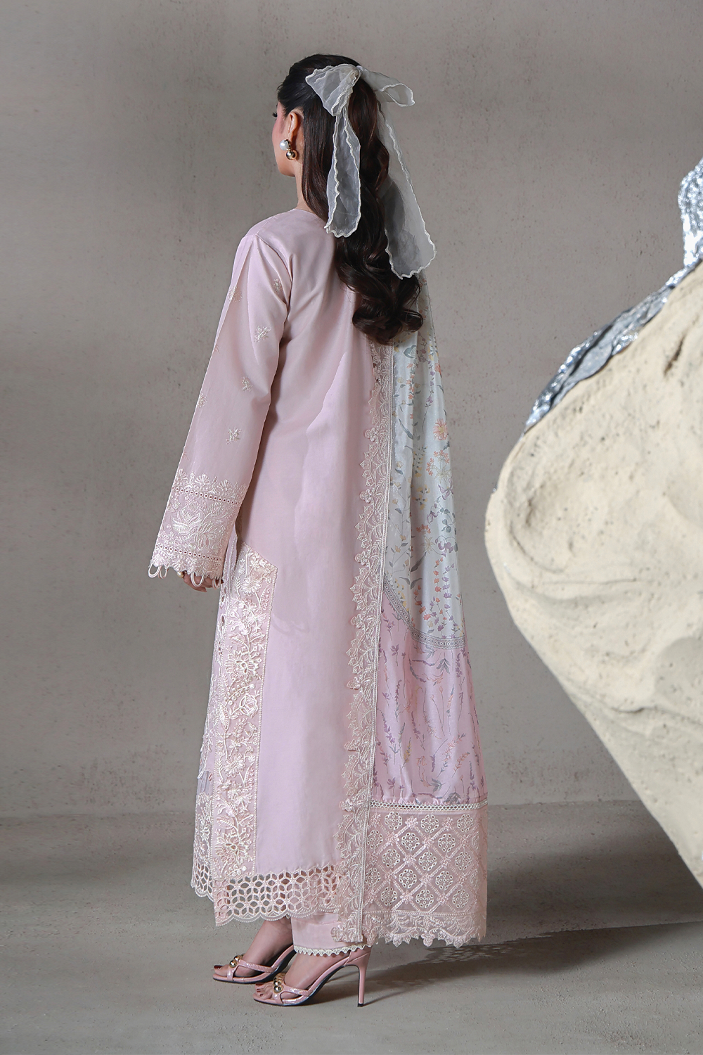 Saagar Festive Luxury Lawn – RIMAL (AL-05)