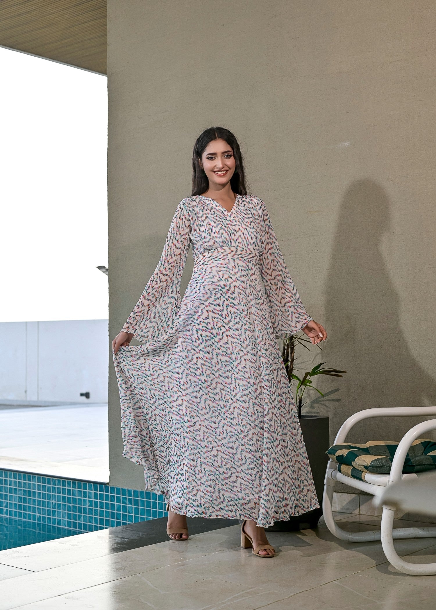 chiffon Dress in Off-white