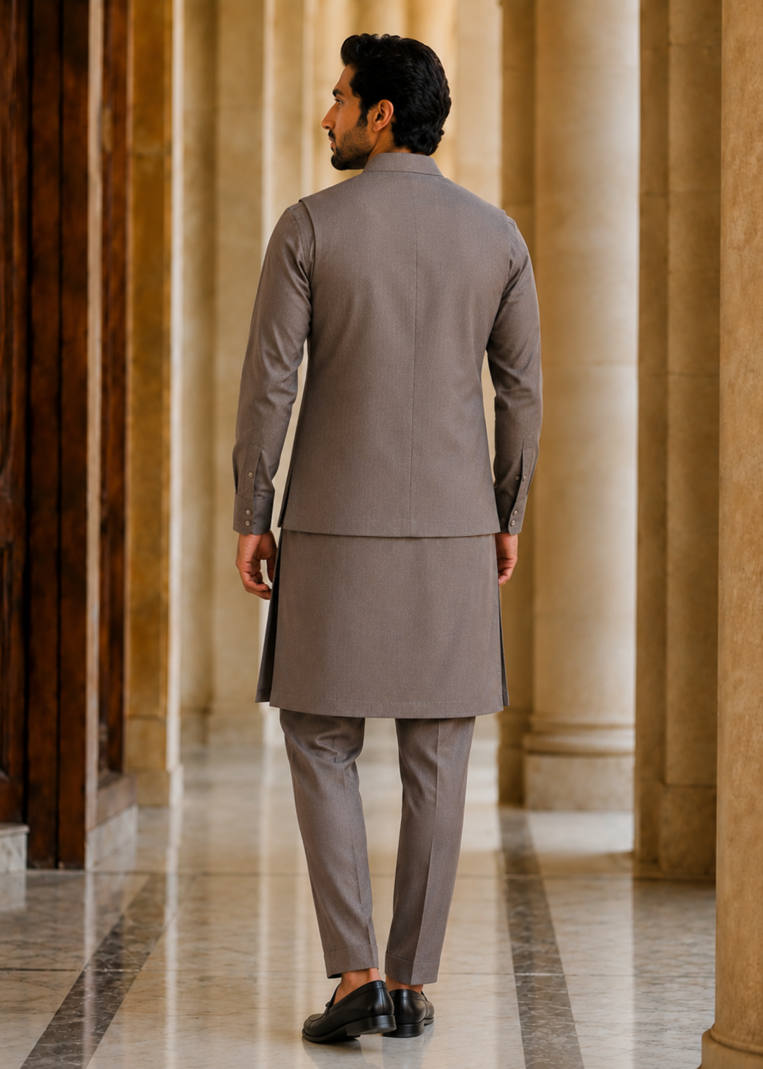 textured wash & wear Waistcoat in Coffee brown