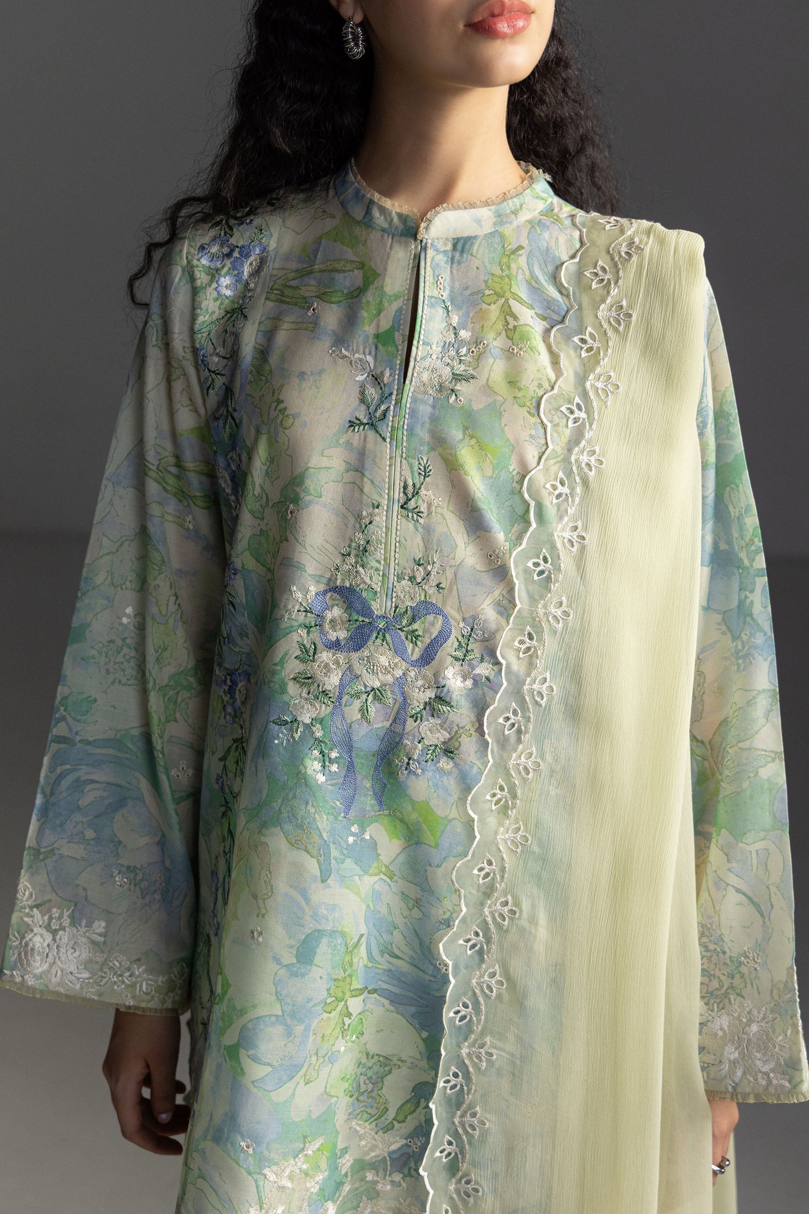 Coco Lawn Edit – Aira-6A