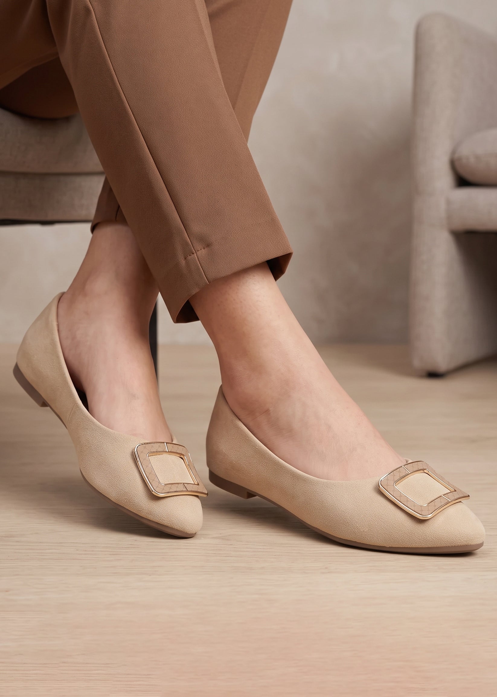 Pumps in Beige by - High Quality Women Pumps LMA5884