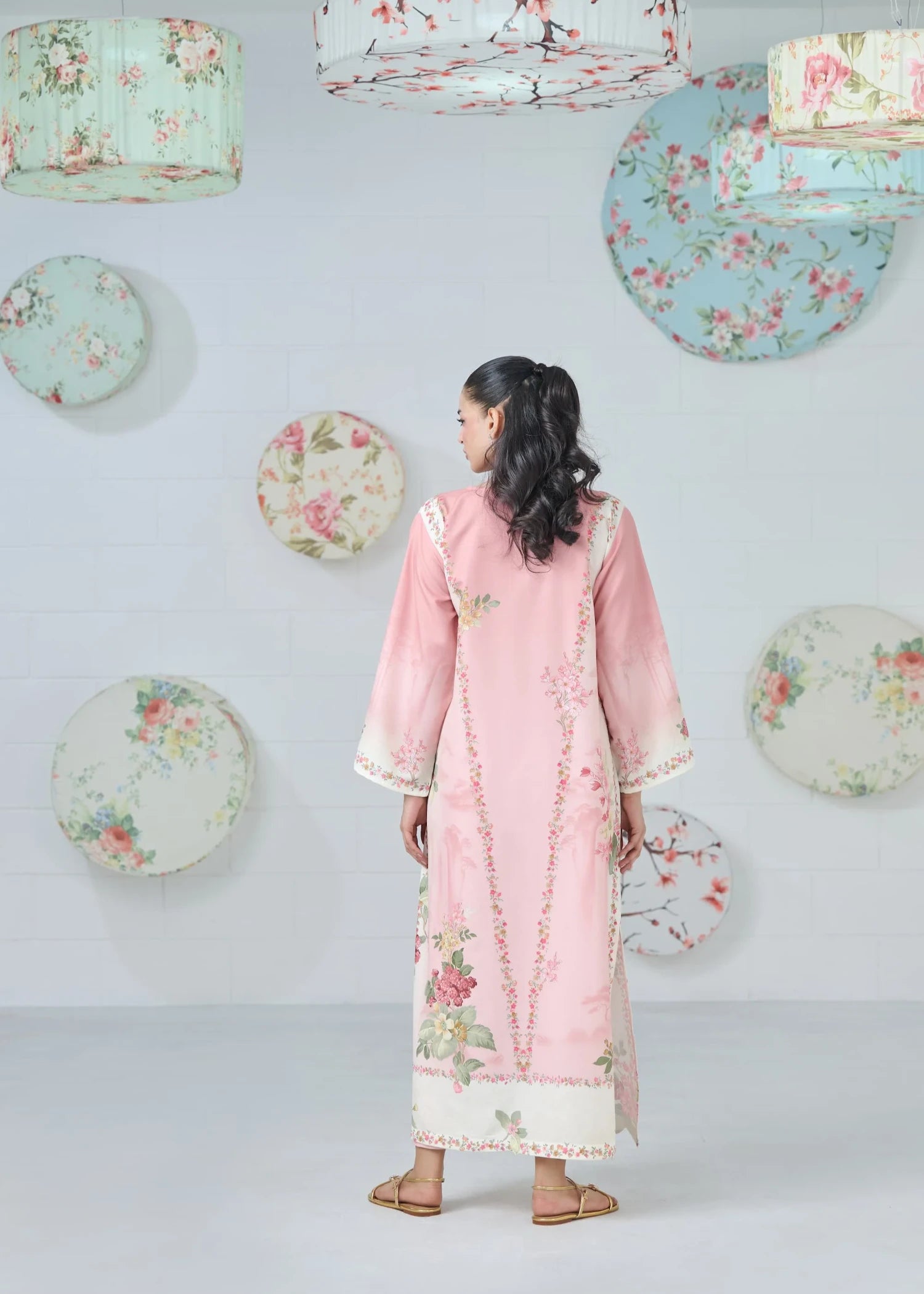 raw silk Kaftan in Pink