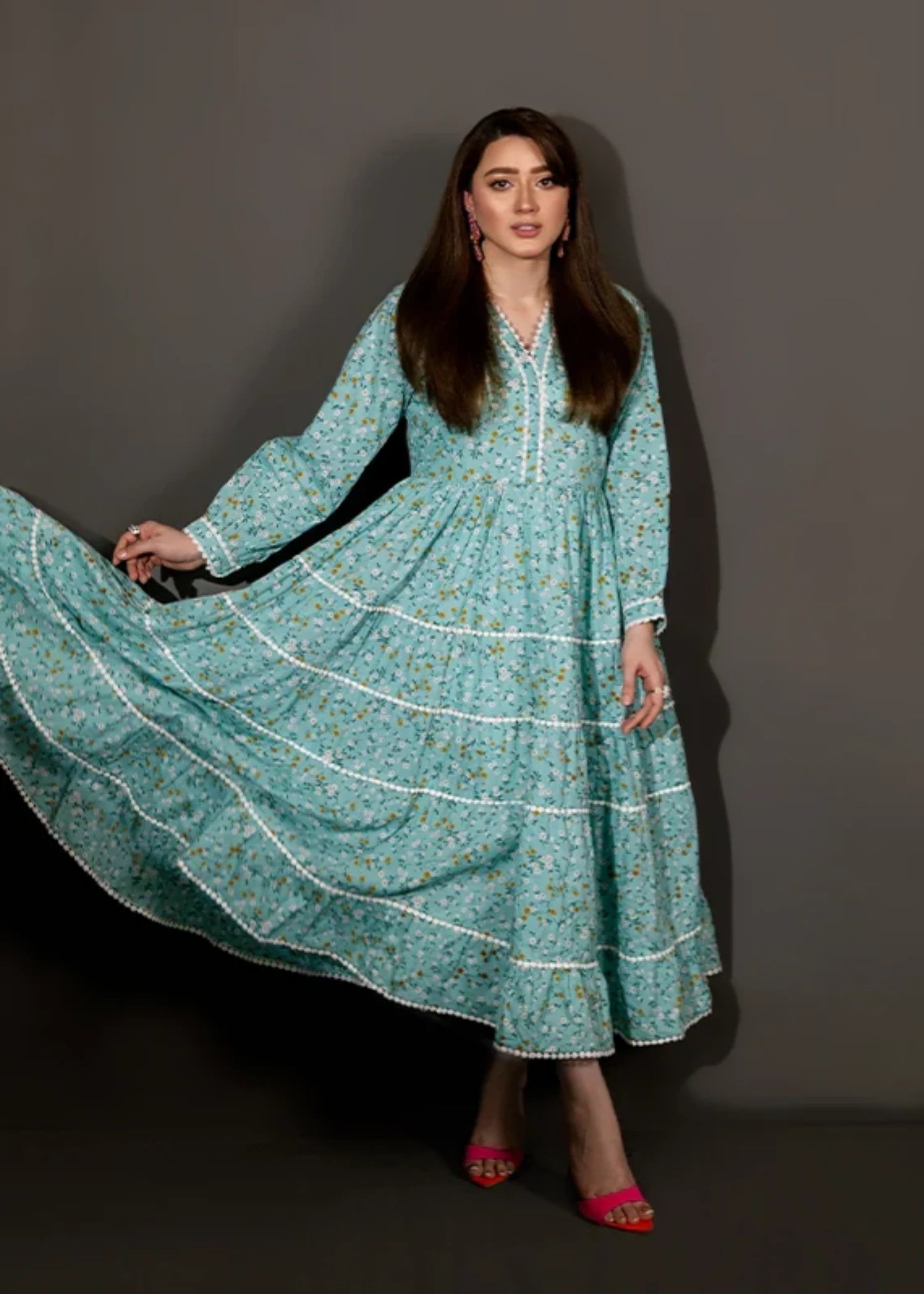 lawn Maxi in Turquoise