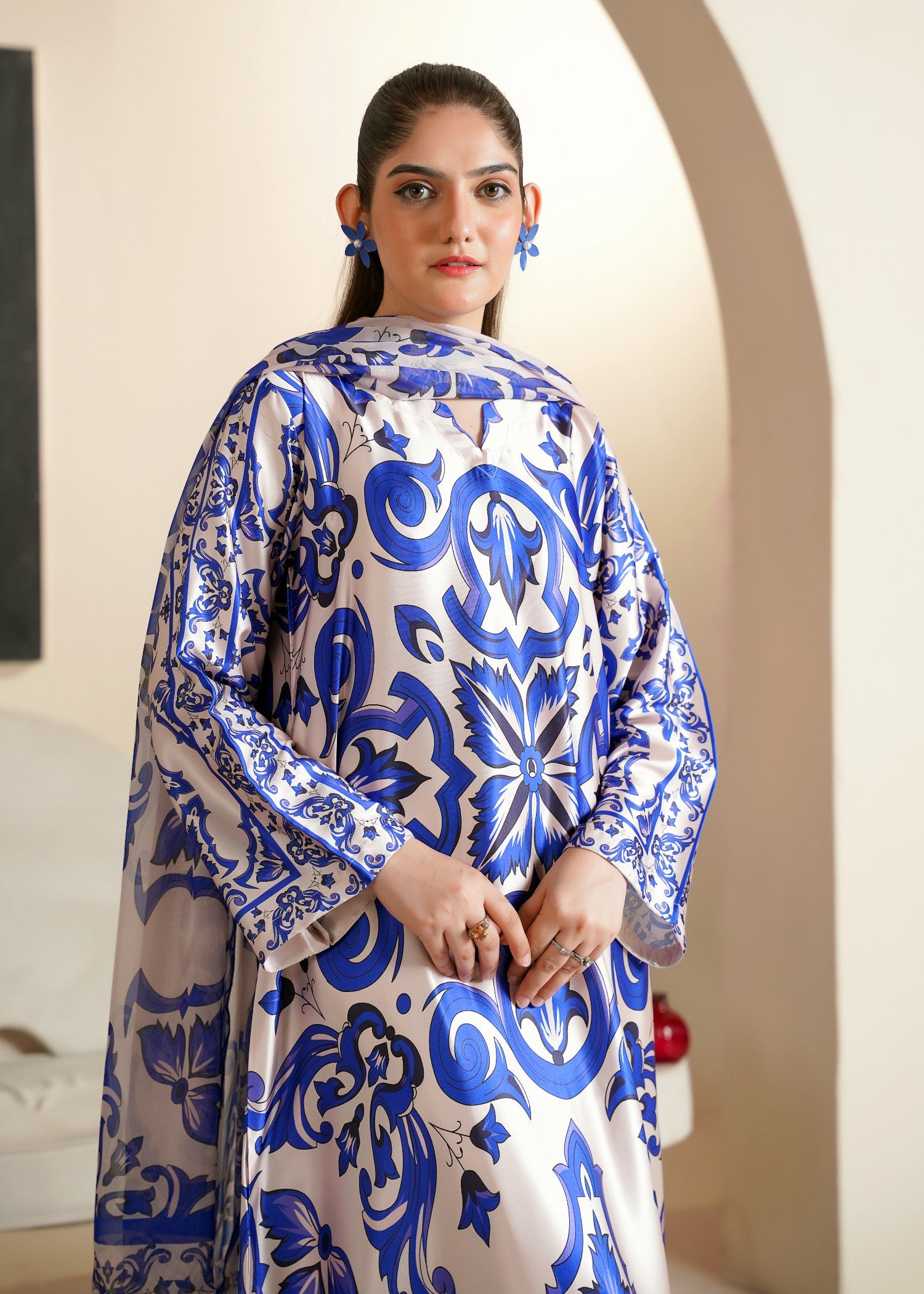 silk Kaftan in Royal blue