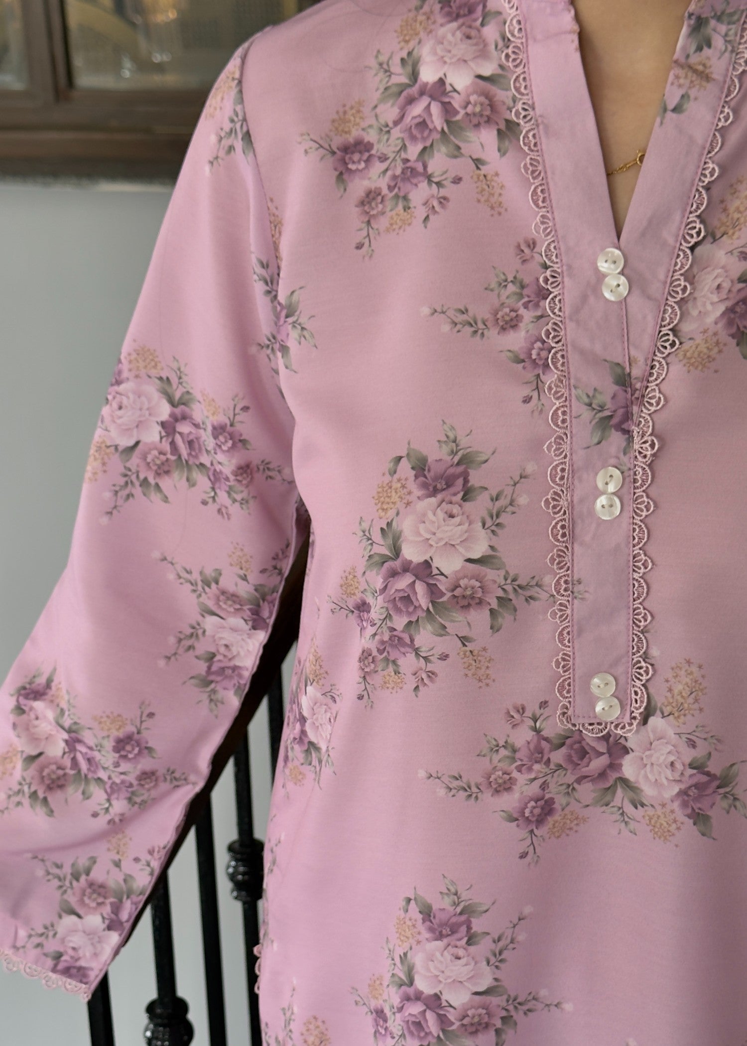 silk finish lawn Kurta Set in Mauve pink