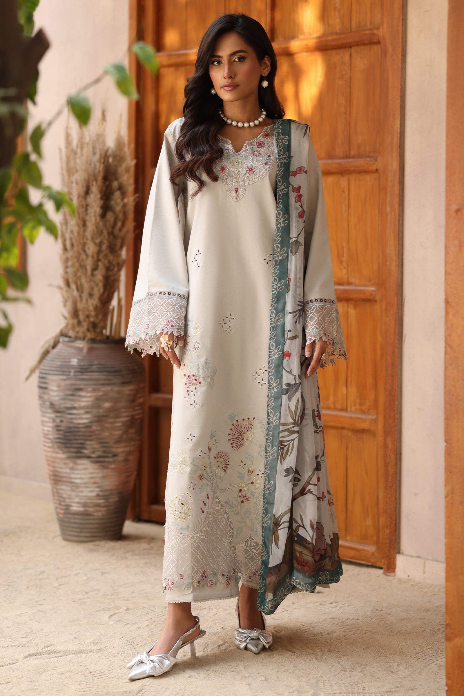 Raaya Rameen Lawn – NORAH