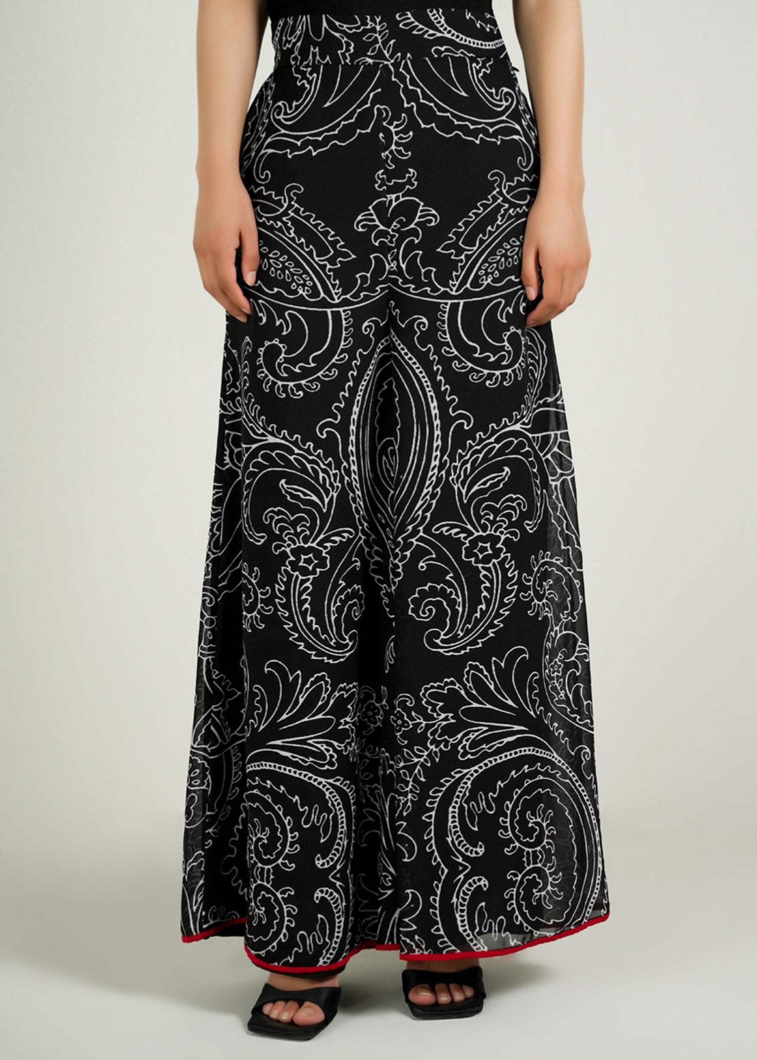 chiffon Trousers in Black