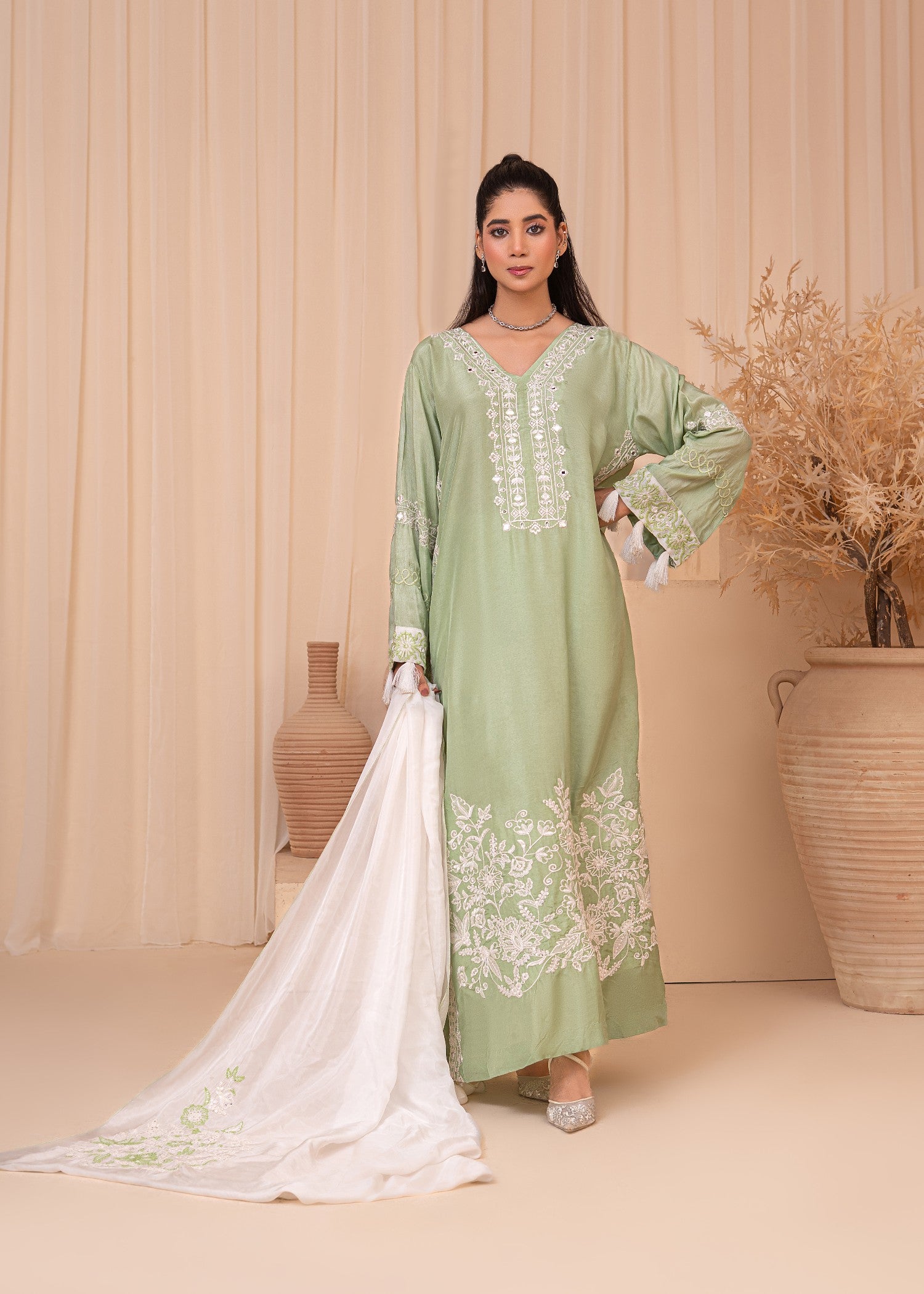 silk Kaftan in White, pistachio green