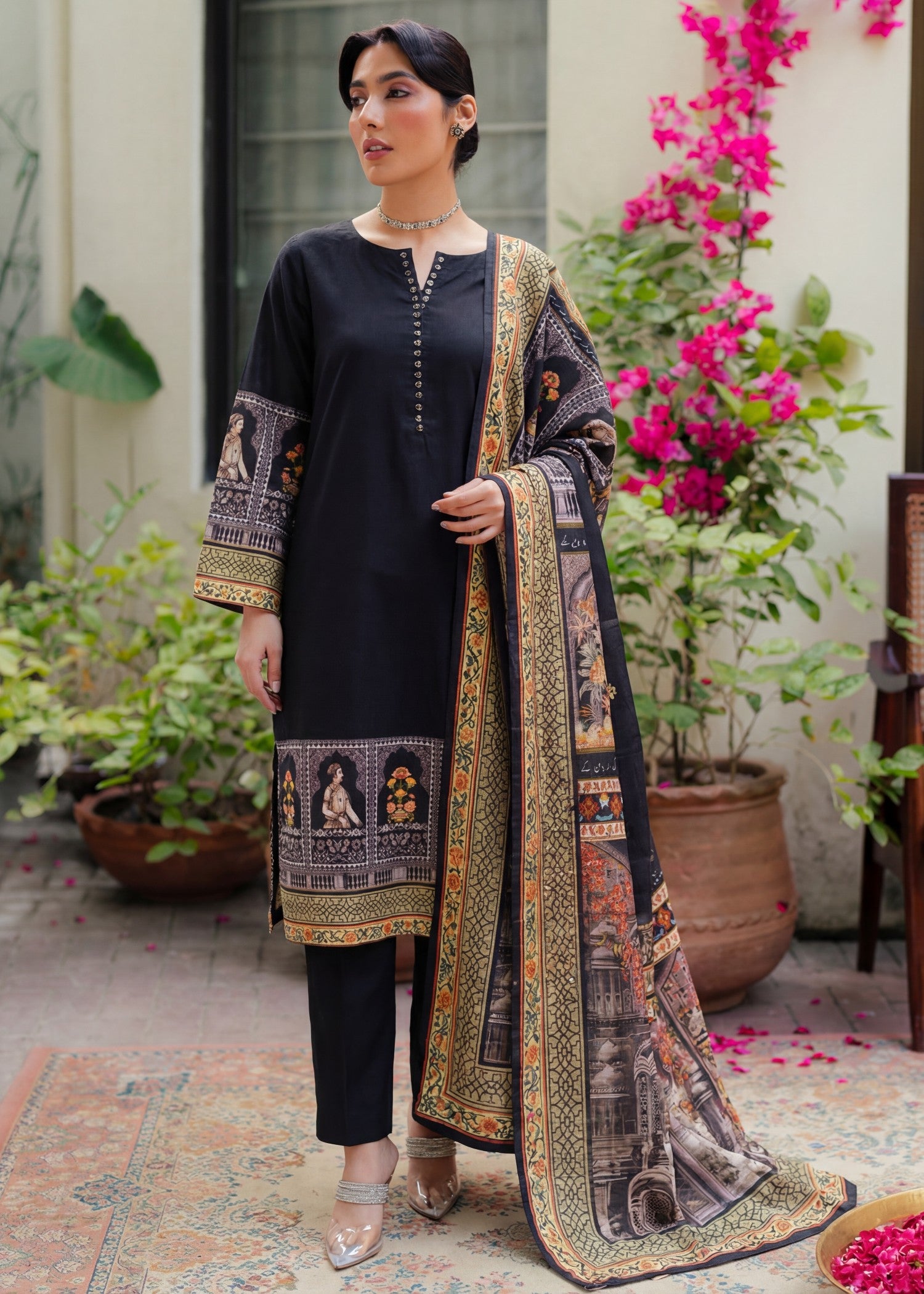 textured lawn Kurta Set in Black