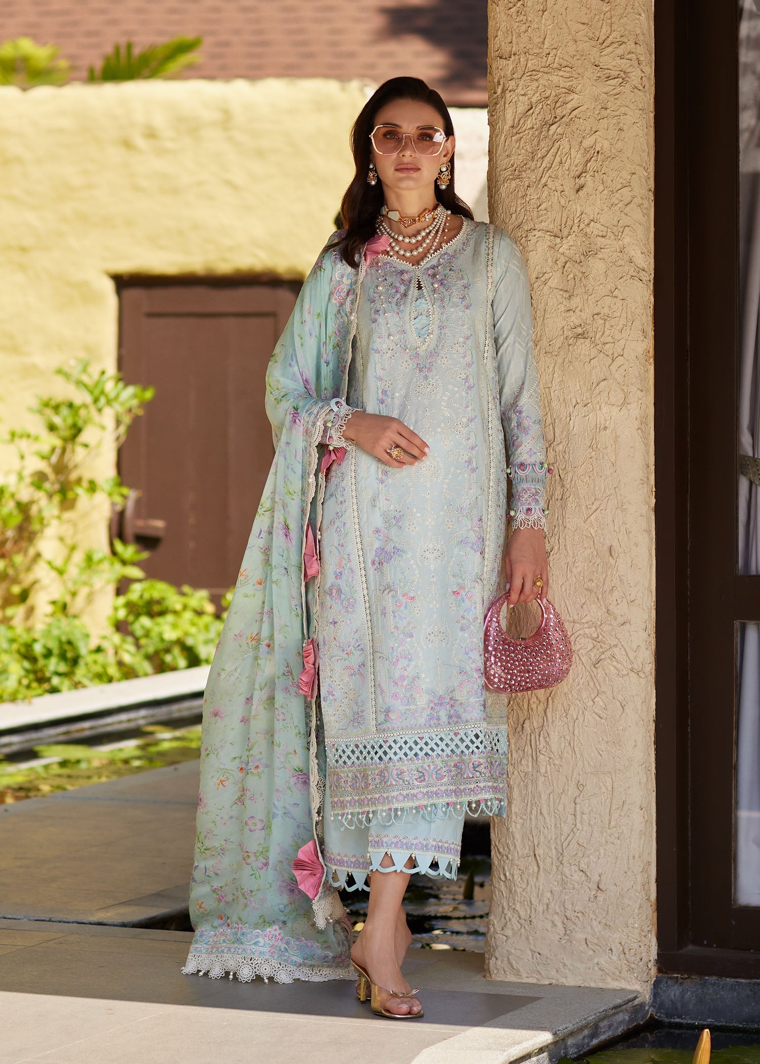 Ariya Luxury Lawn – Elora